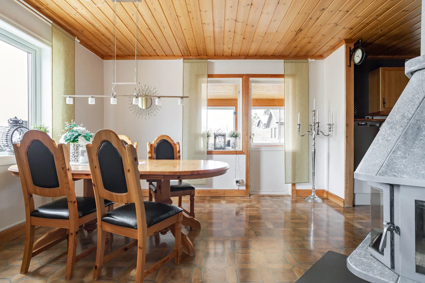 Villa, Bergtoppsgatan 12, Fagervik, Timrå