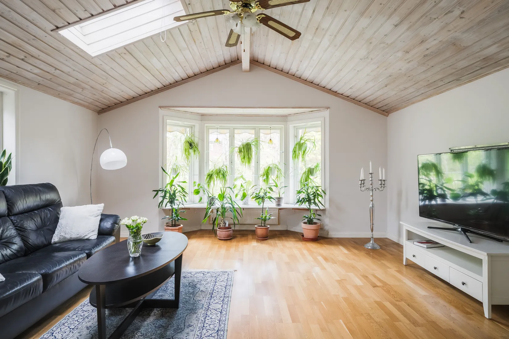 Villa, Övre Tångbergsvägen 1, Utvalnäs, Gävle