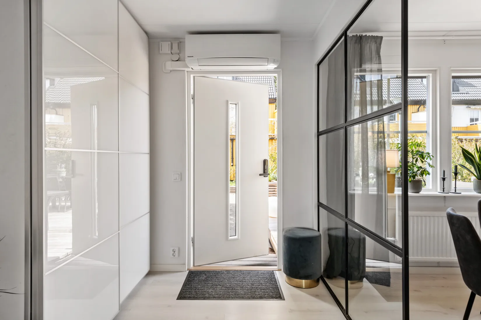Villa, Radhus, Lövängsvägen 123, Ella Gård, Täby