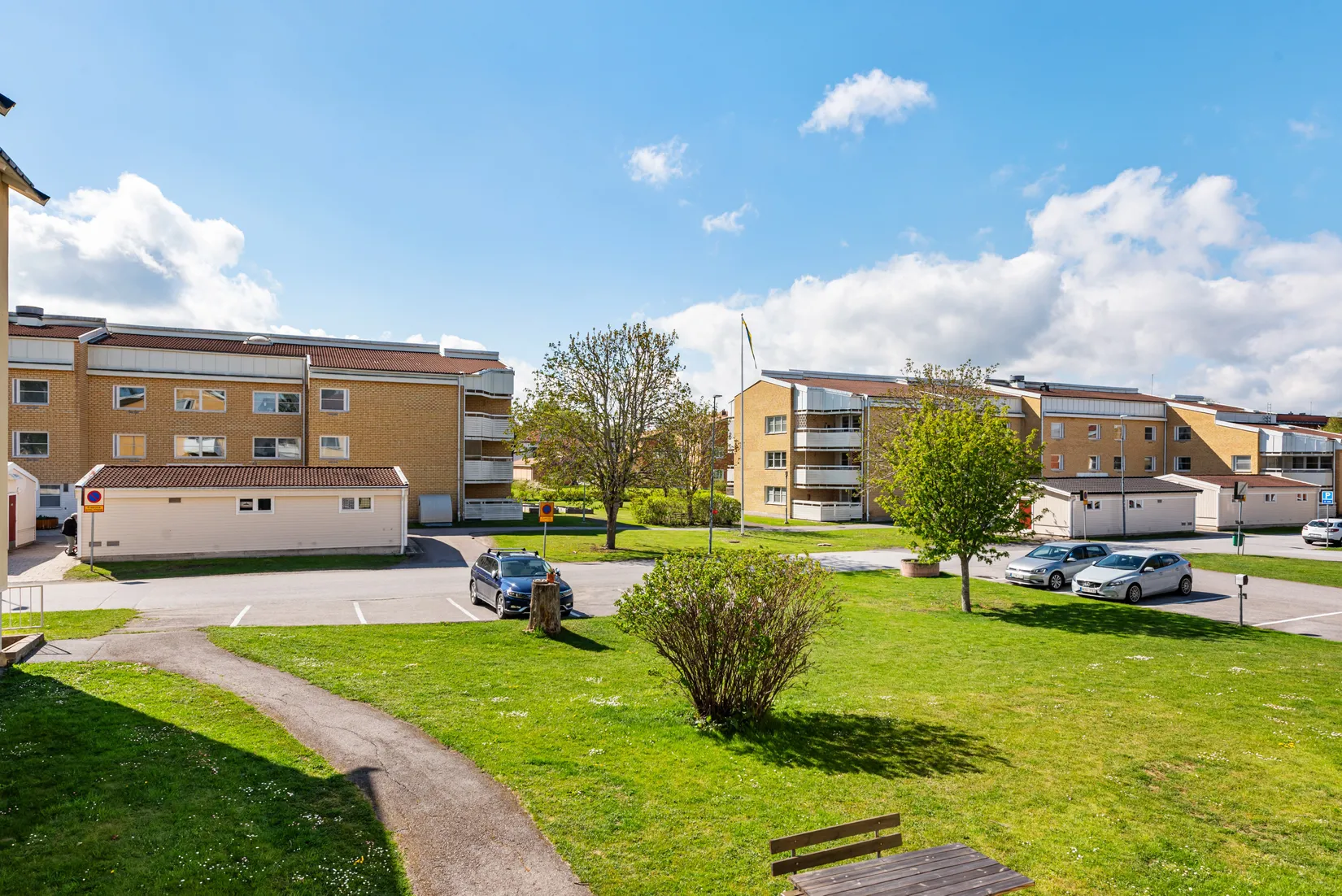 Bostadsrätt, Gamlebovägen 3B, Centrala Hallstavik, Norrtälje
