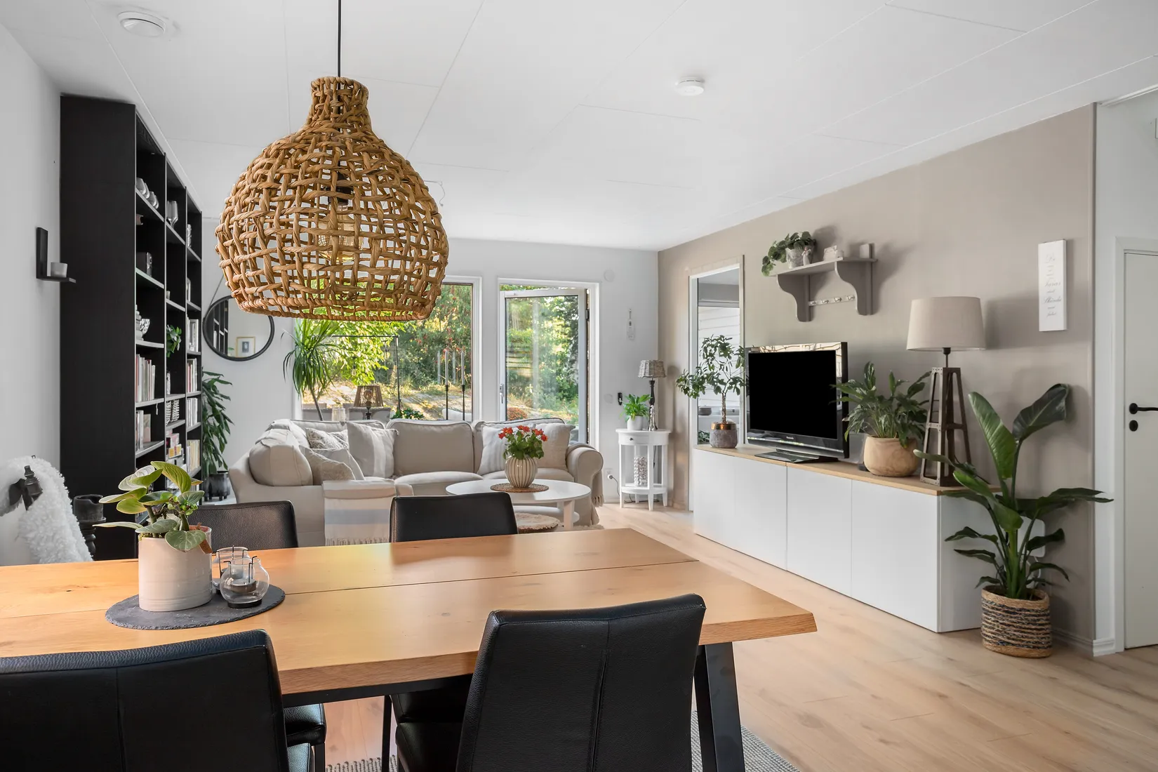 Radhus, Britta Lenas gata 92, Hammerö, Kungsbacka