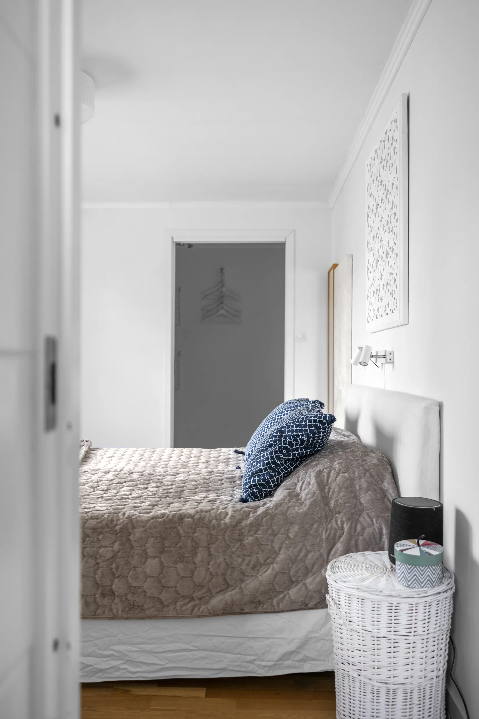 Radhus, Soltorpsvägen 2, Broängen, Botkyrka