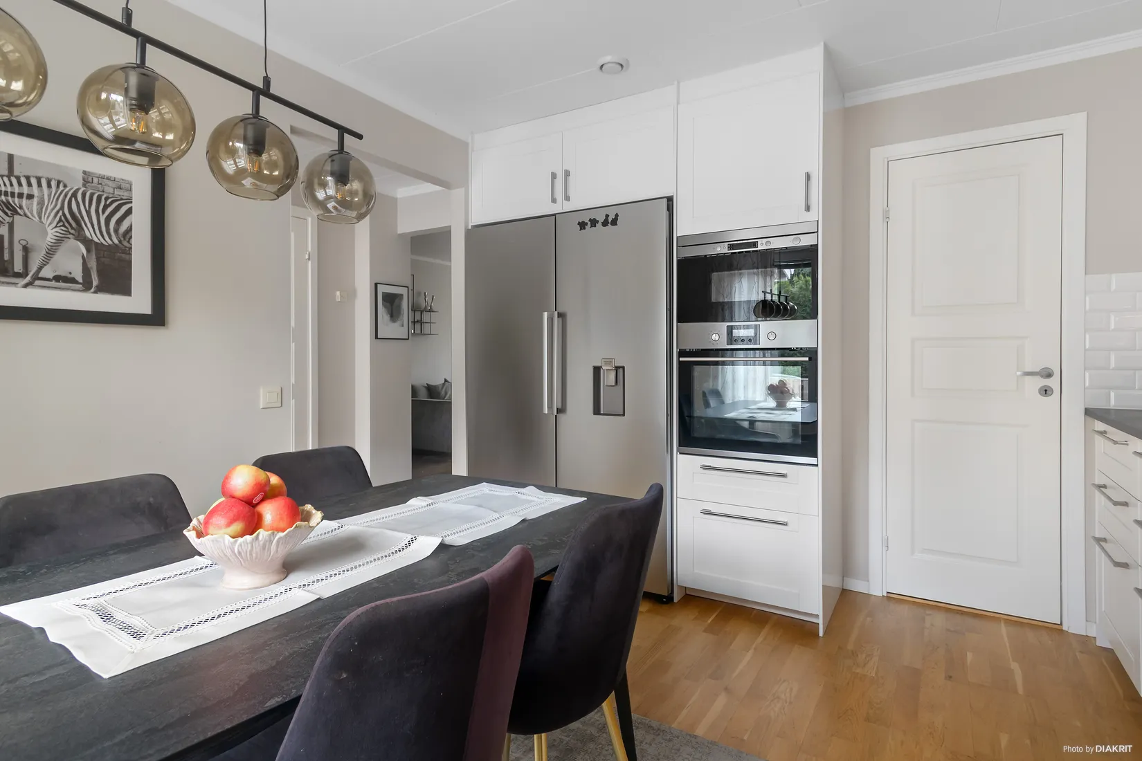 Radhus, Missionsvägen 52, Gribbylund, Täby