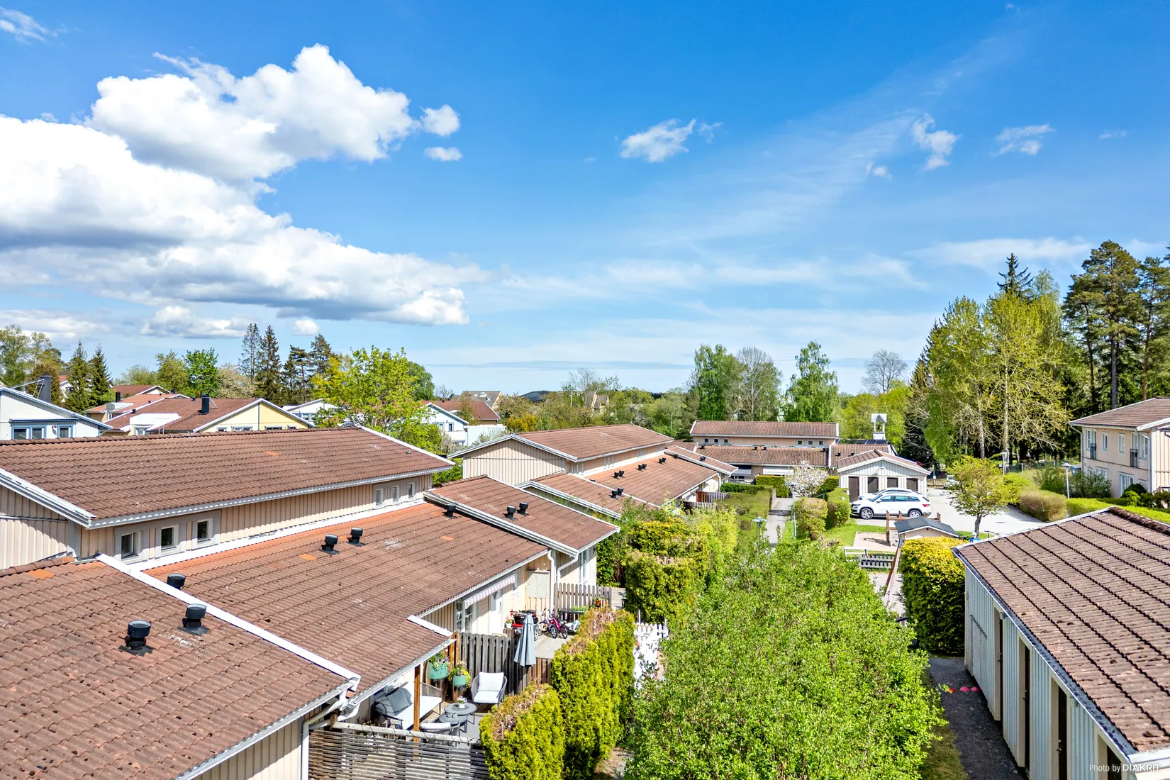 Radhus, Missionsvägen 52, Gribbylund, Täby