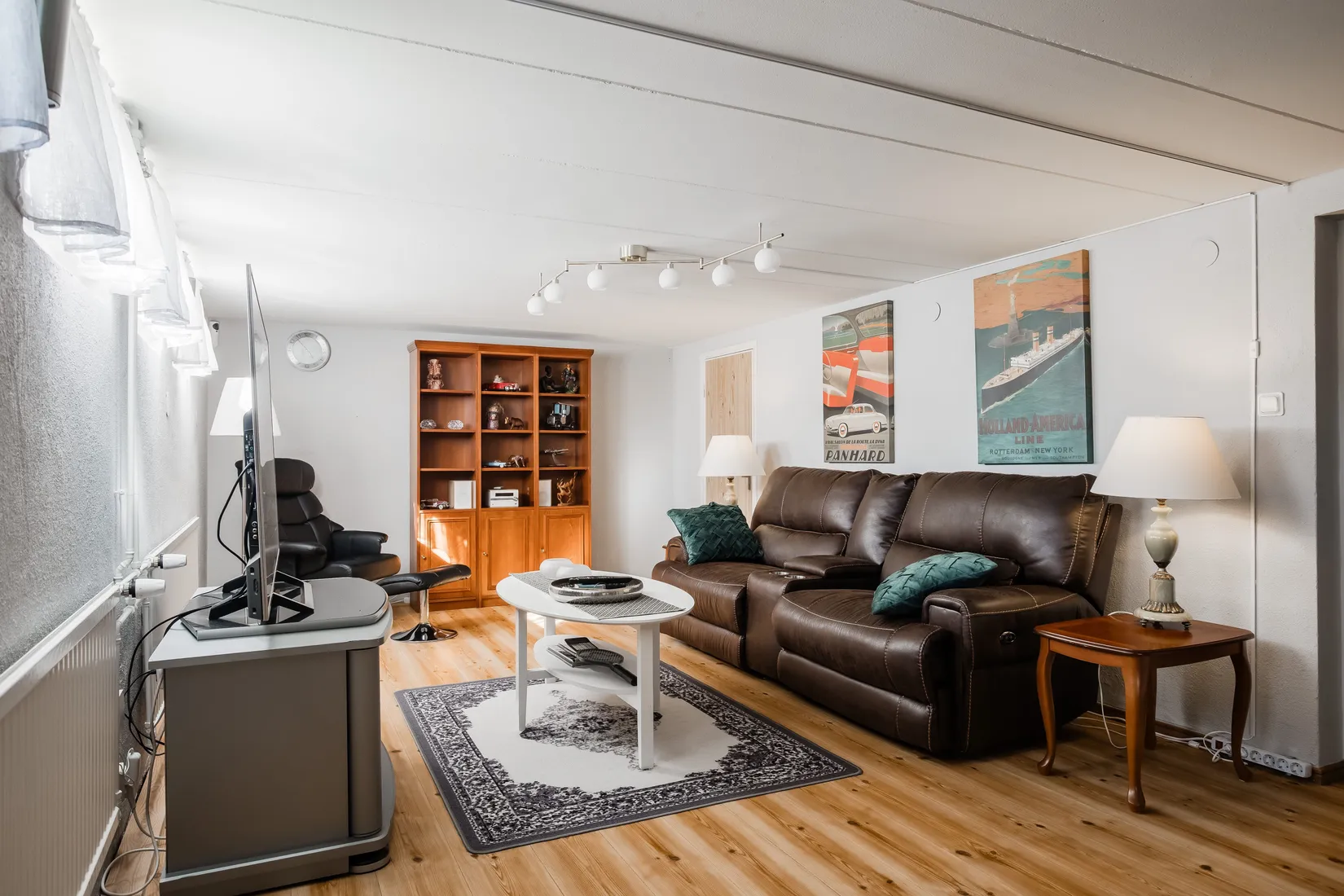 Villa, Fältvägen 11, Kilen, Töreboda
