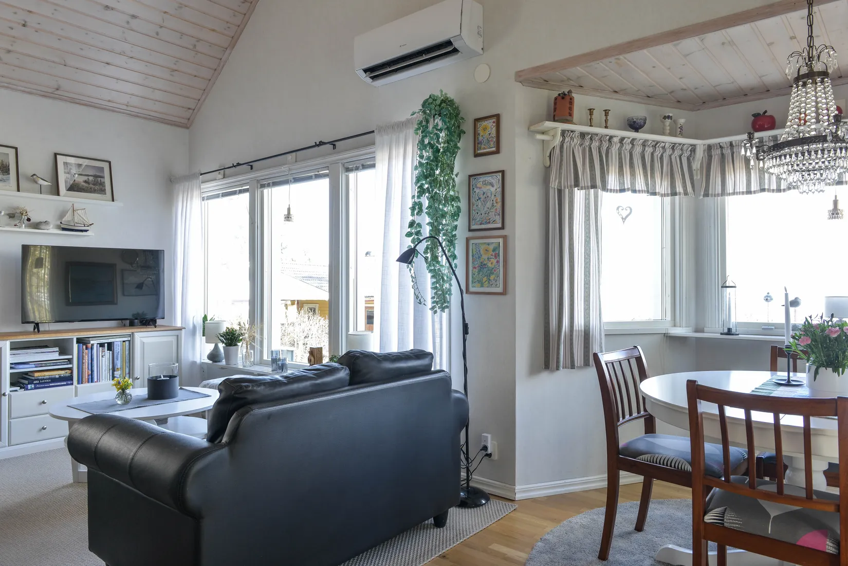 Villa, Sjövägen 44, Skillingsudd, Kungsör