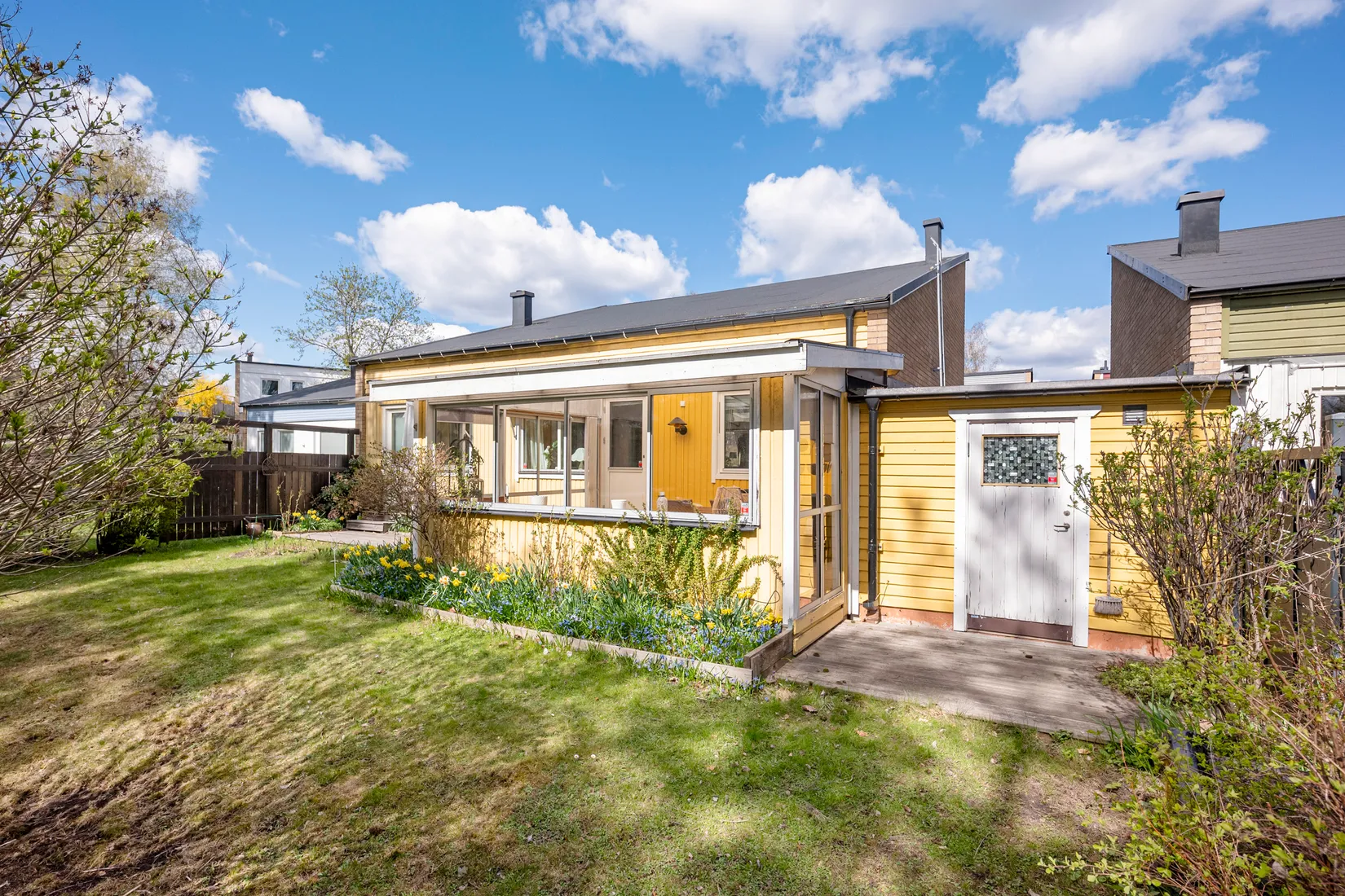 Villa, Radhus, Tumultgränd 11, Kälvesta, Stockholm
