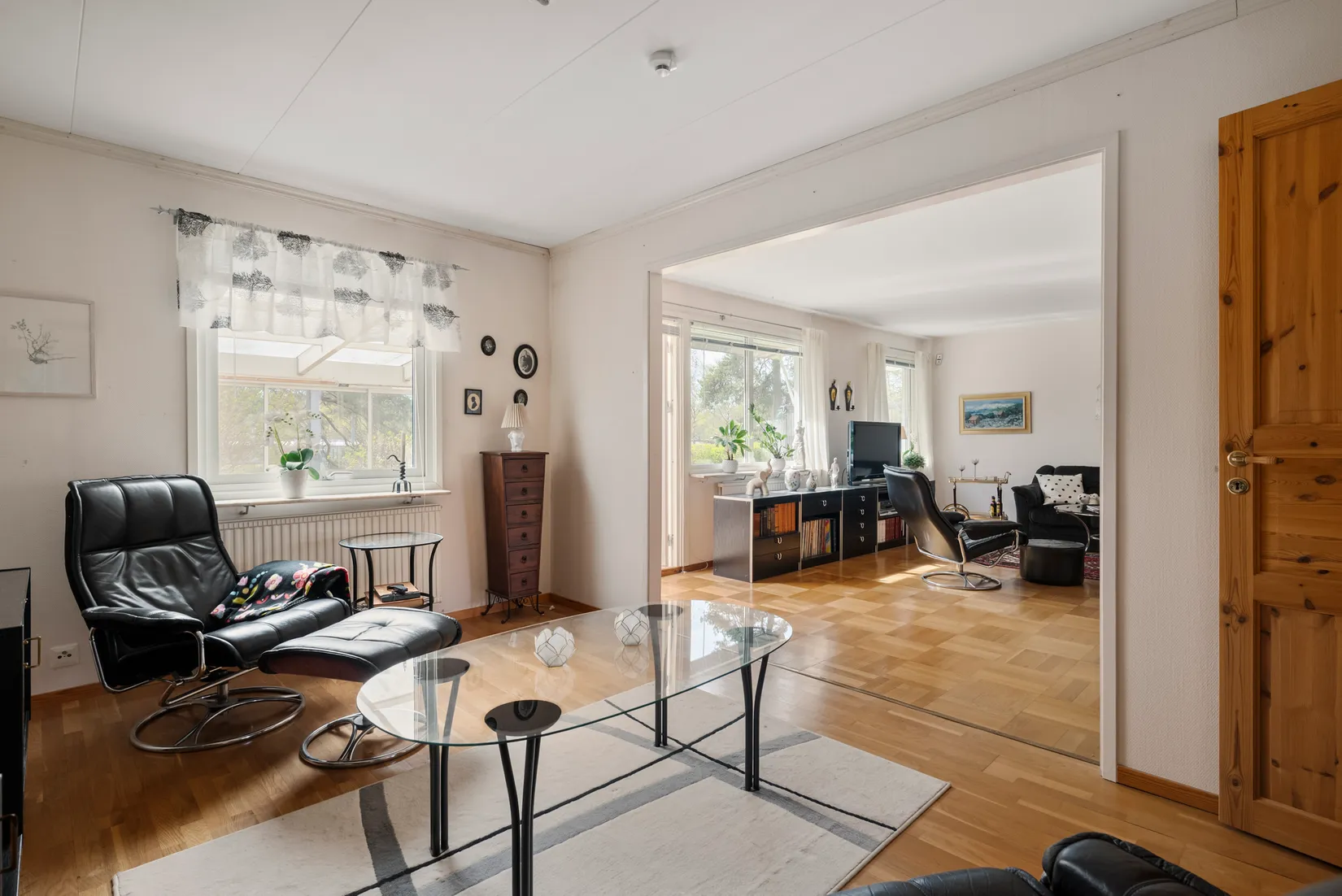 Villa, Radhus, Tumultgränd 11, Kälvesta, Stockholm