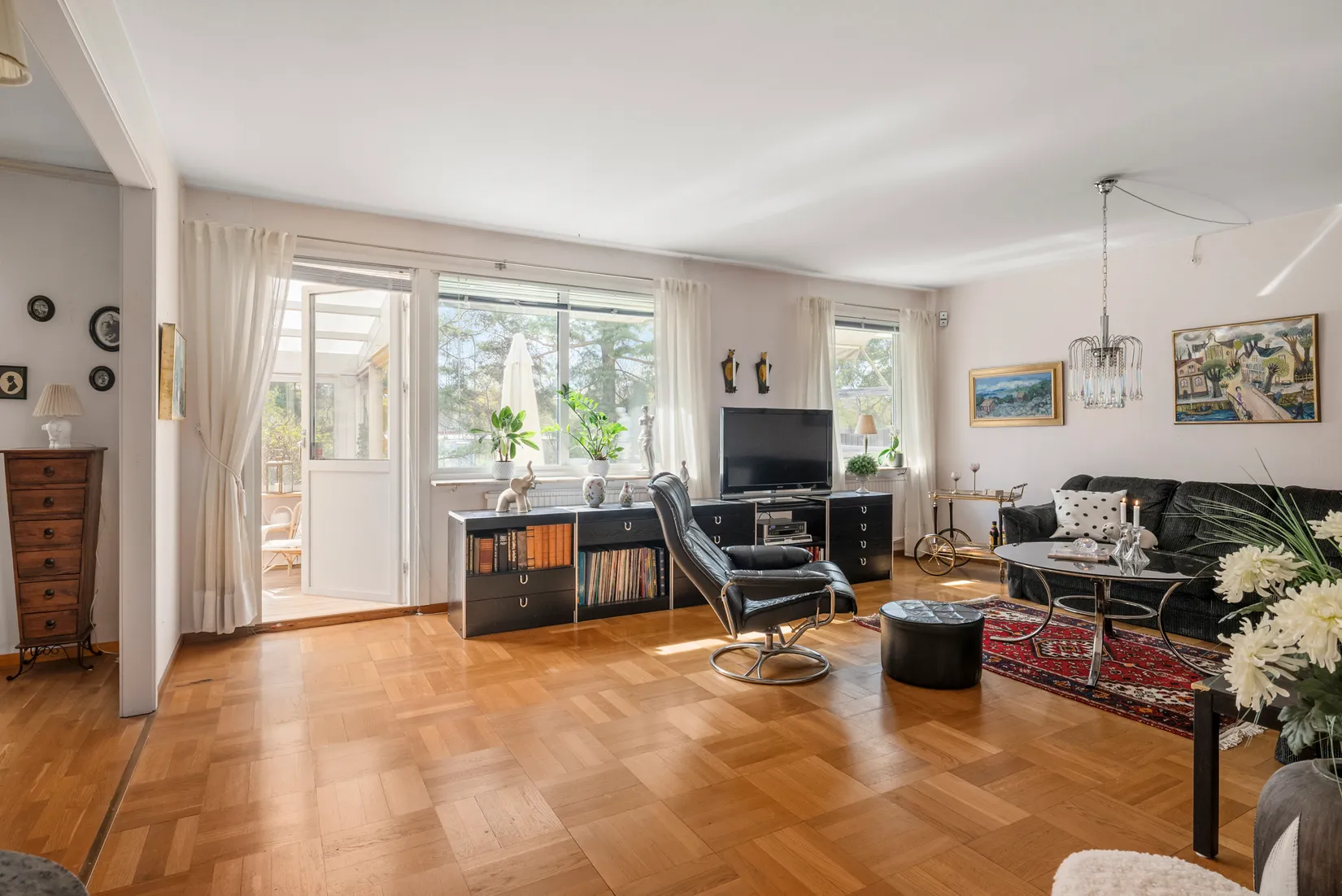Villa, Radhus, Tumultgränd 11, Kälvesta, Stockholm