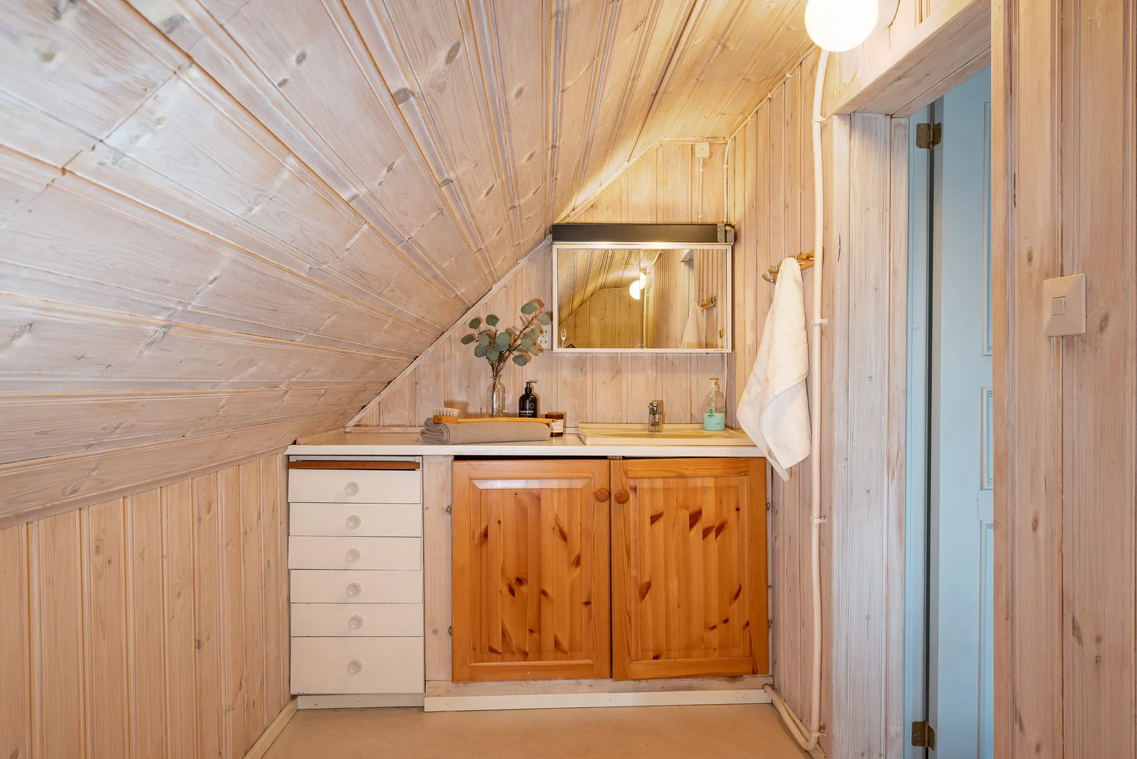 Villa, Hummelmoravägen 65, Ljusterö-Hummelmora, Österåker