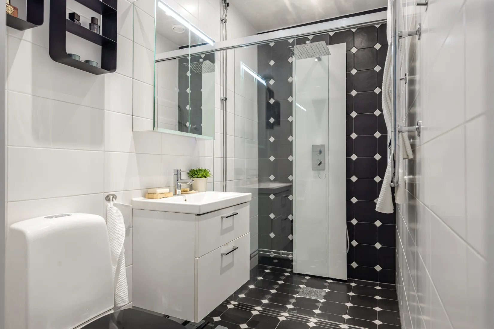 Bostadsrätt, Sigtunagatan 16, Vasastan, Stockholm