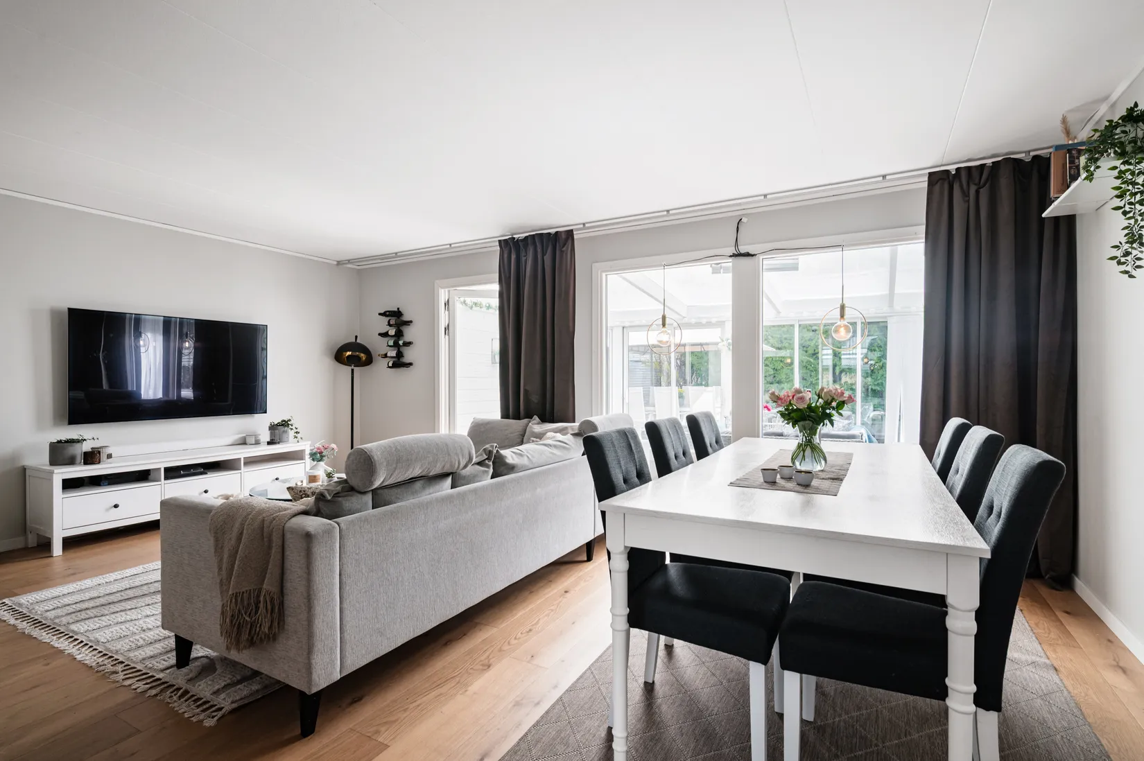 Radhus, Mazurkavägen 7, Brunna, Upplands-Bro