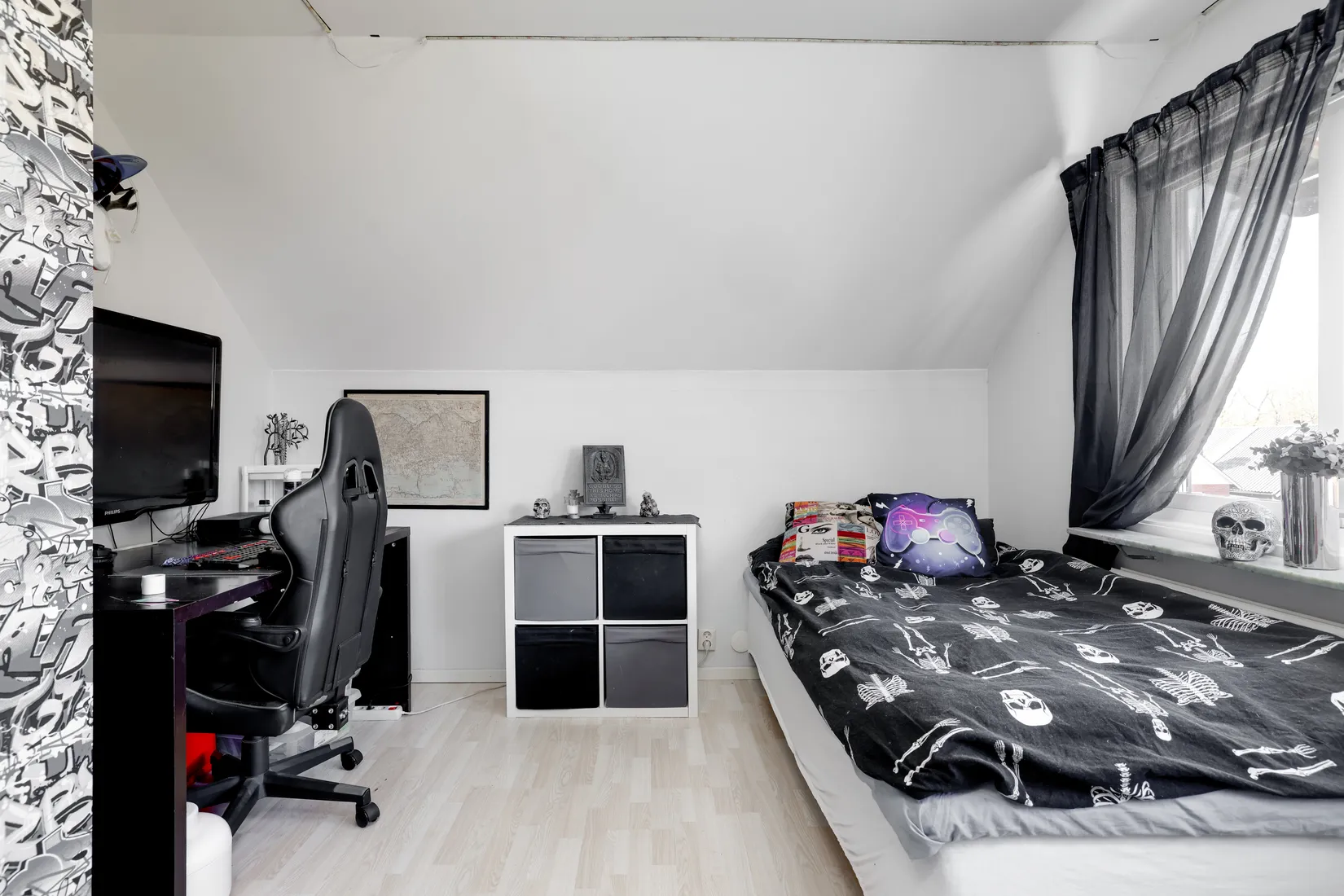Villa, Radhus, Ölmbrovägen 27, Dyltabruk, Örebro