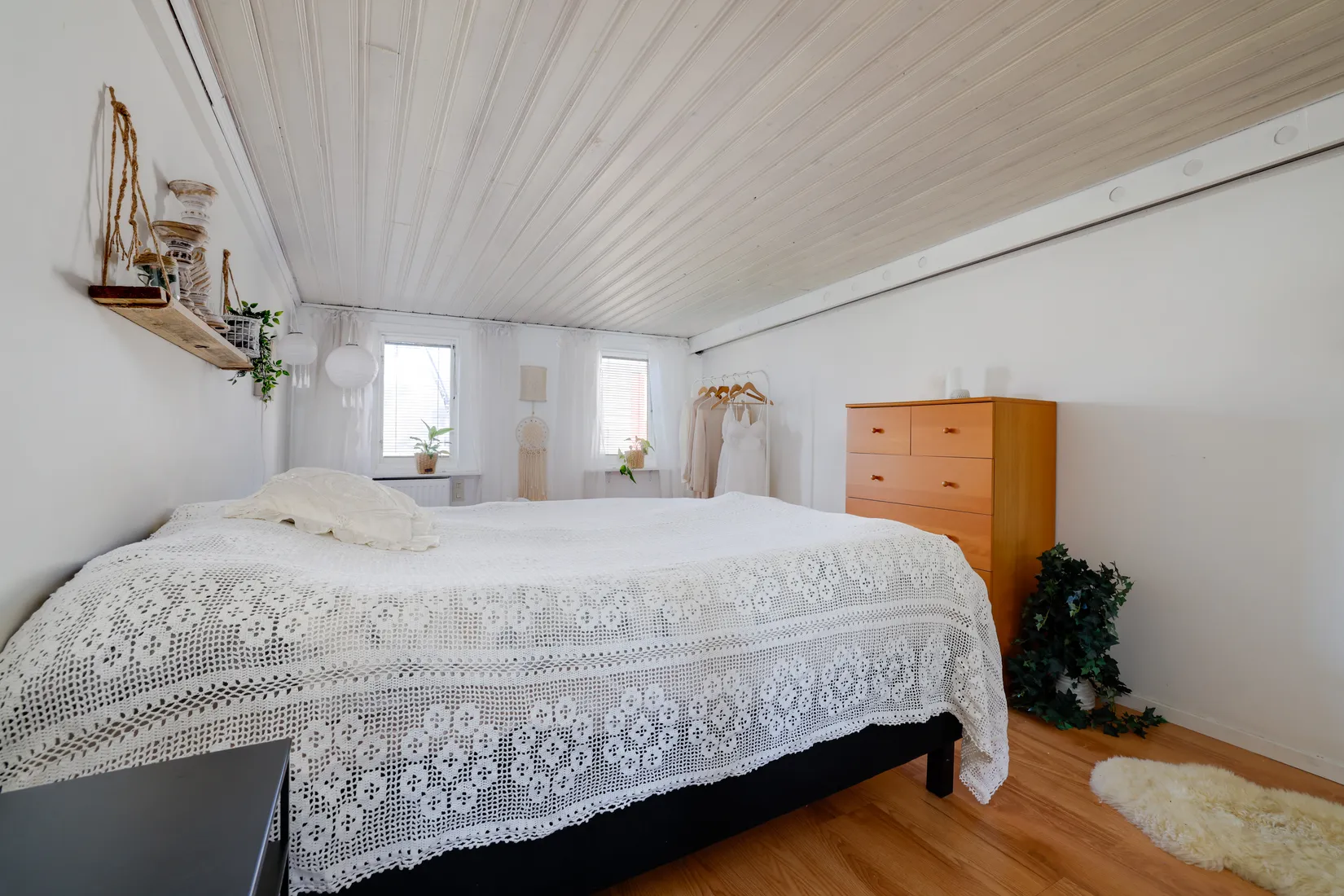Villa, Radhus, Ölmbrovägen 27, Dyltabruk, Örebro