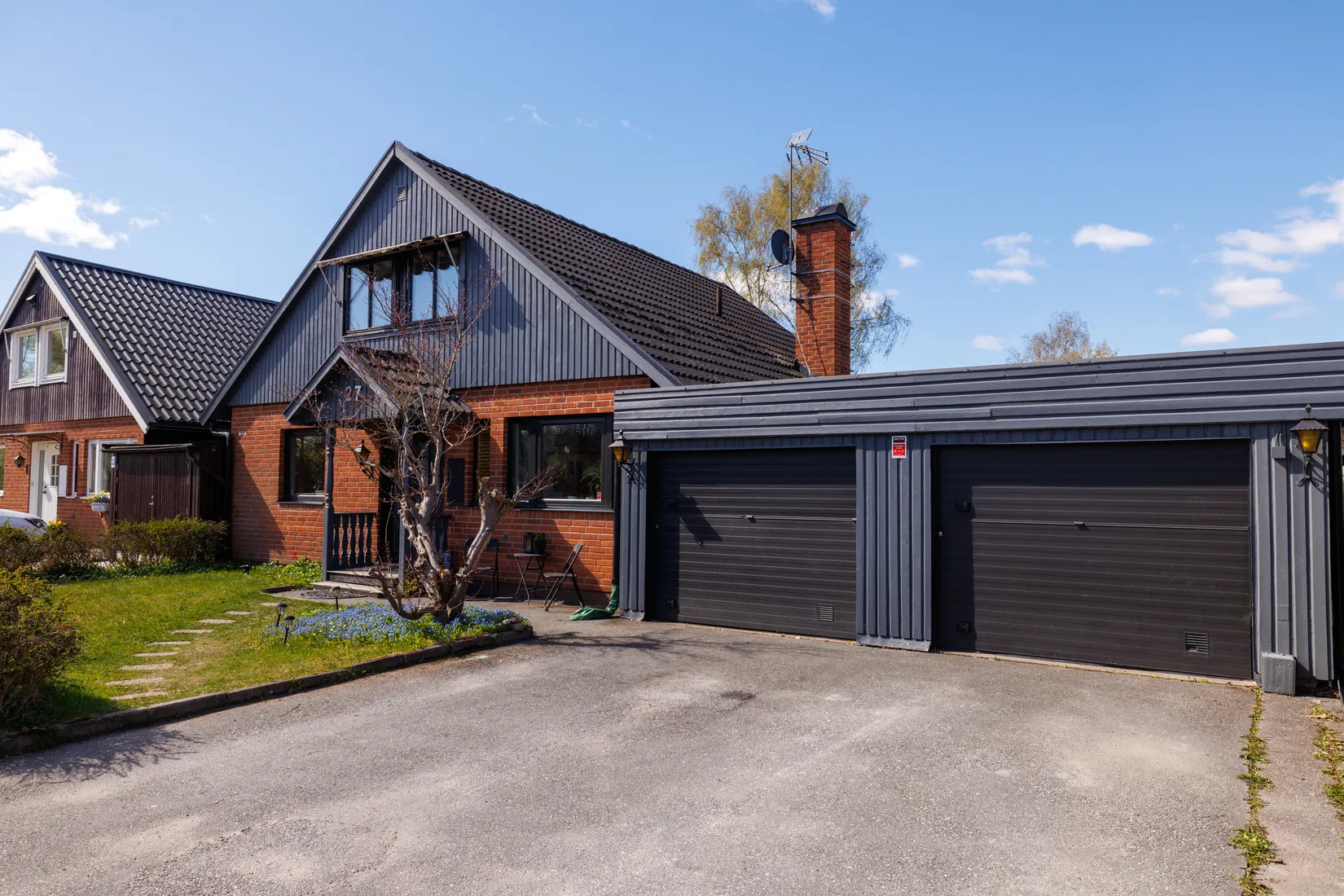 Villa, Radhus, Ölmbrovägen 27, Dyltabruk, Örebro