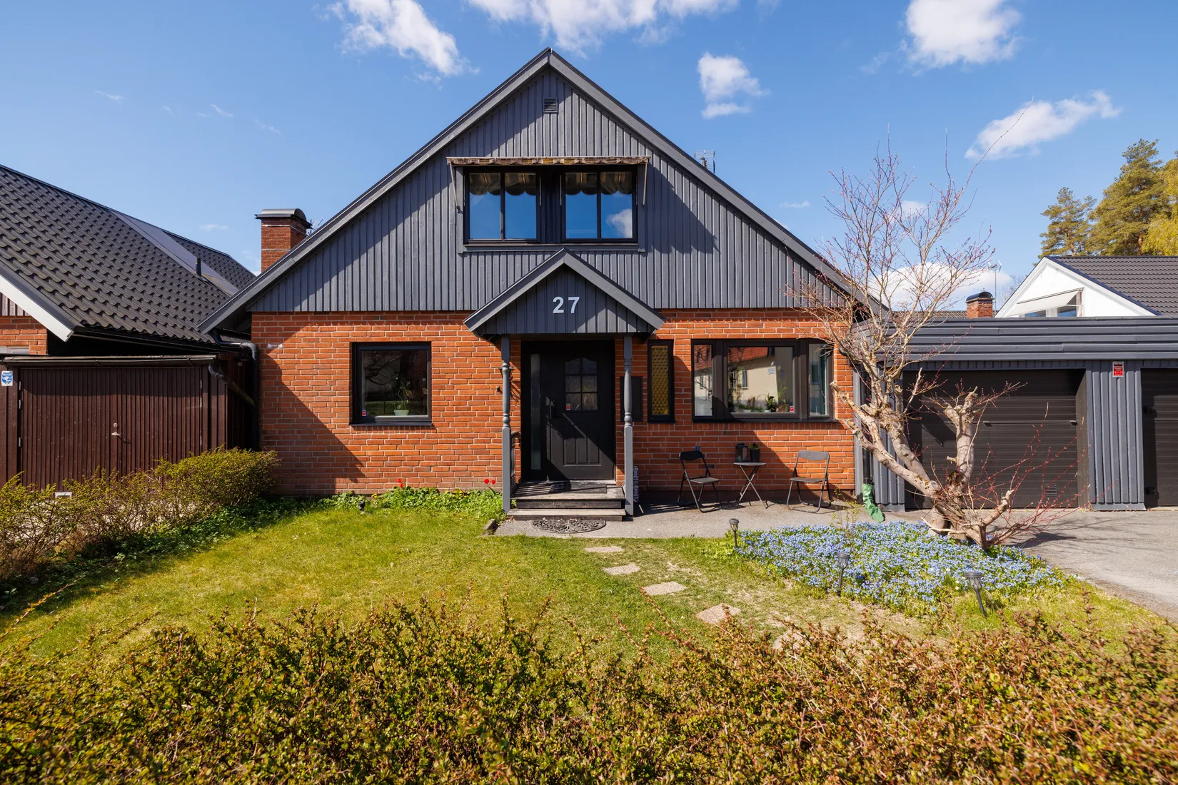 Villa, Radhus, Ölmbrovägen 27, Dyltabruk, Örebro
