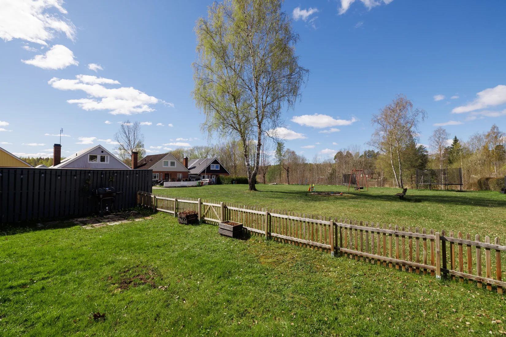 Villa, Radhus, Ölmbrovägen 27, Dyltabruk, Örebro