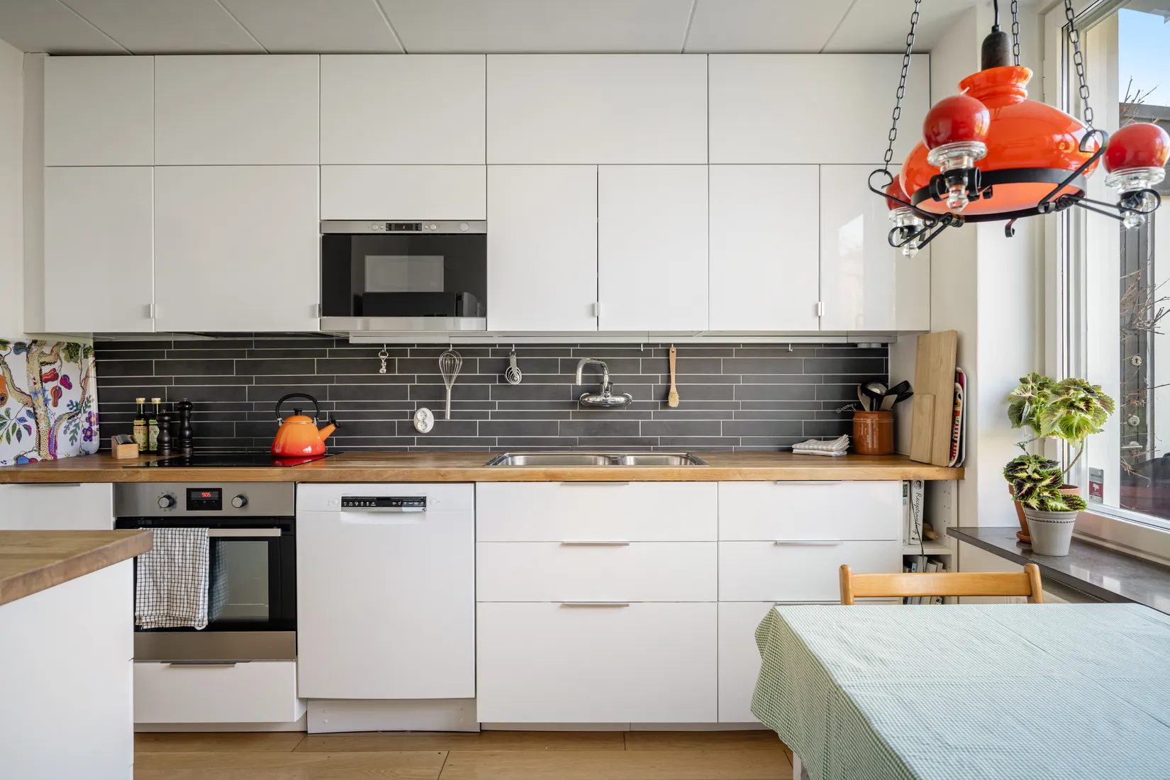 Villa, Radhus, Långsjöhöjden 69, Älvsjö - Långsjö, Stockholm
