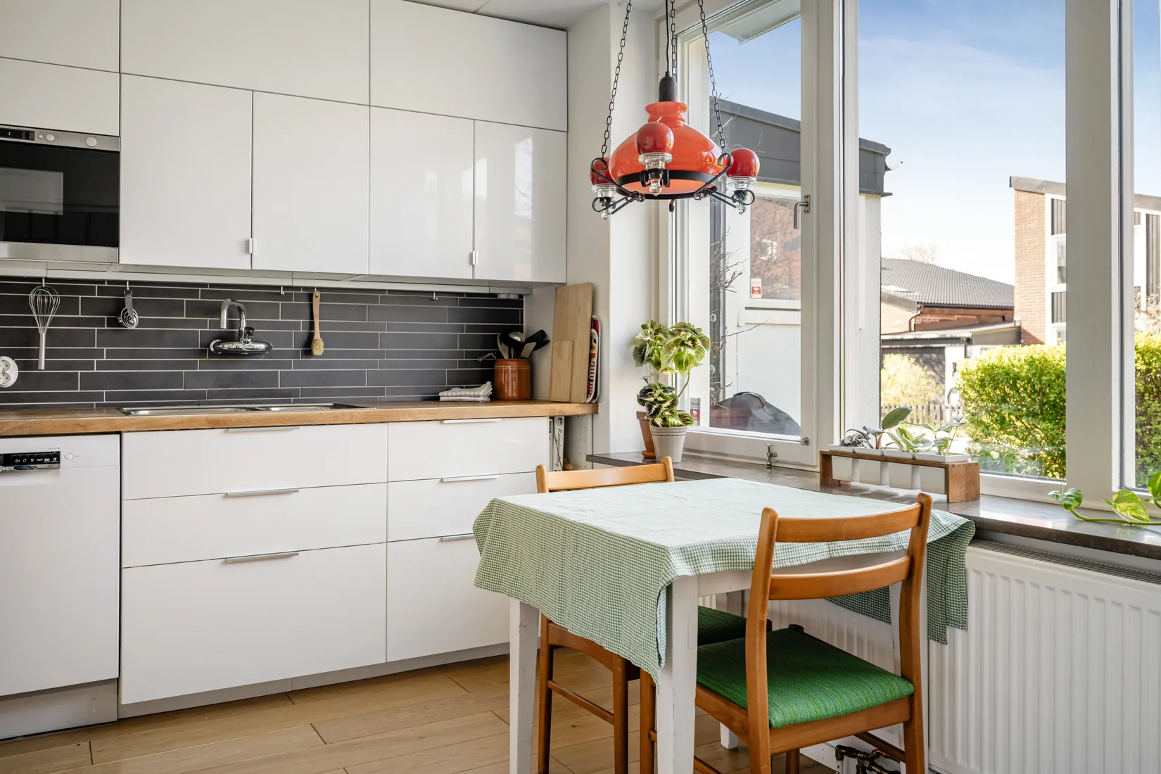 Villa, Radhus, Långsjöhöjden 69, Älvsjö - Långsjö, Stockholm