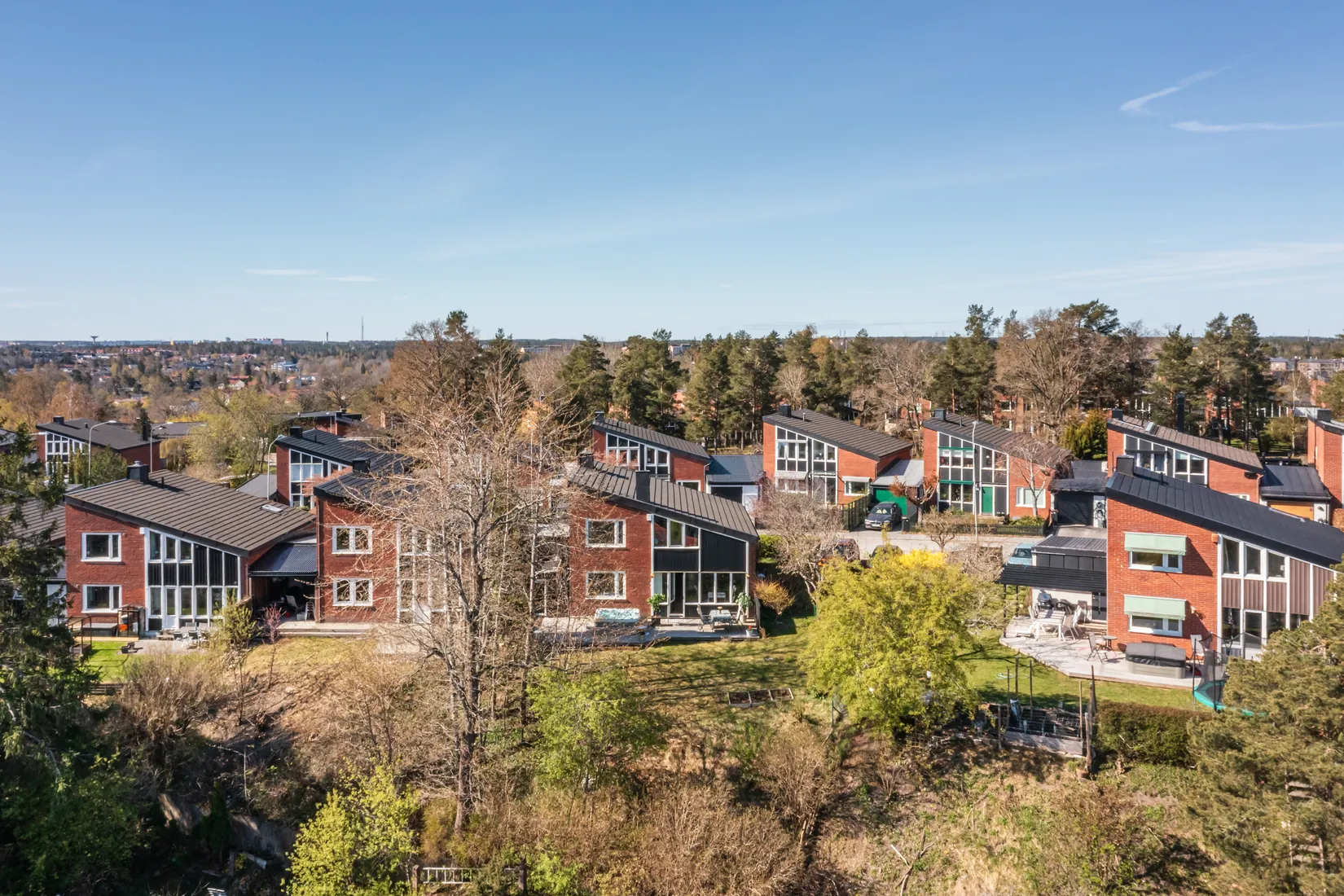 Villa, Radhus, Långsjöhöjden 69, Älvsjö - Långsjö, Stockholm