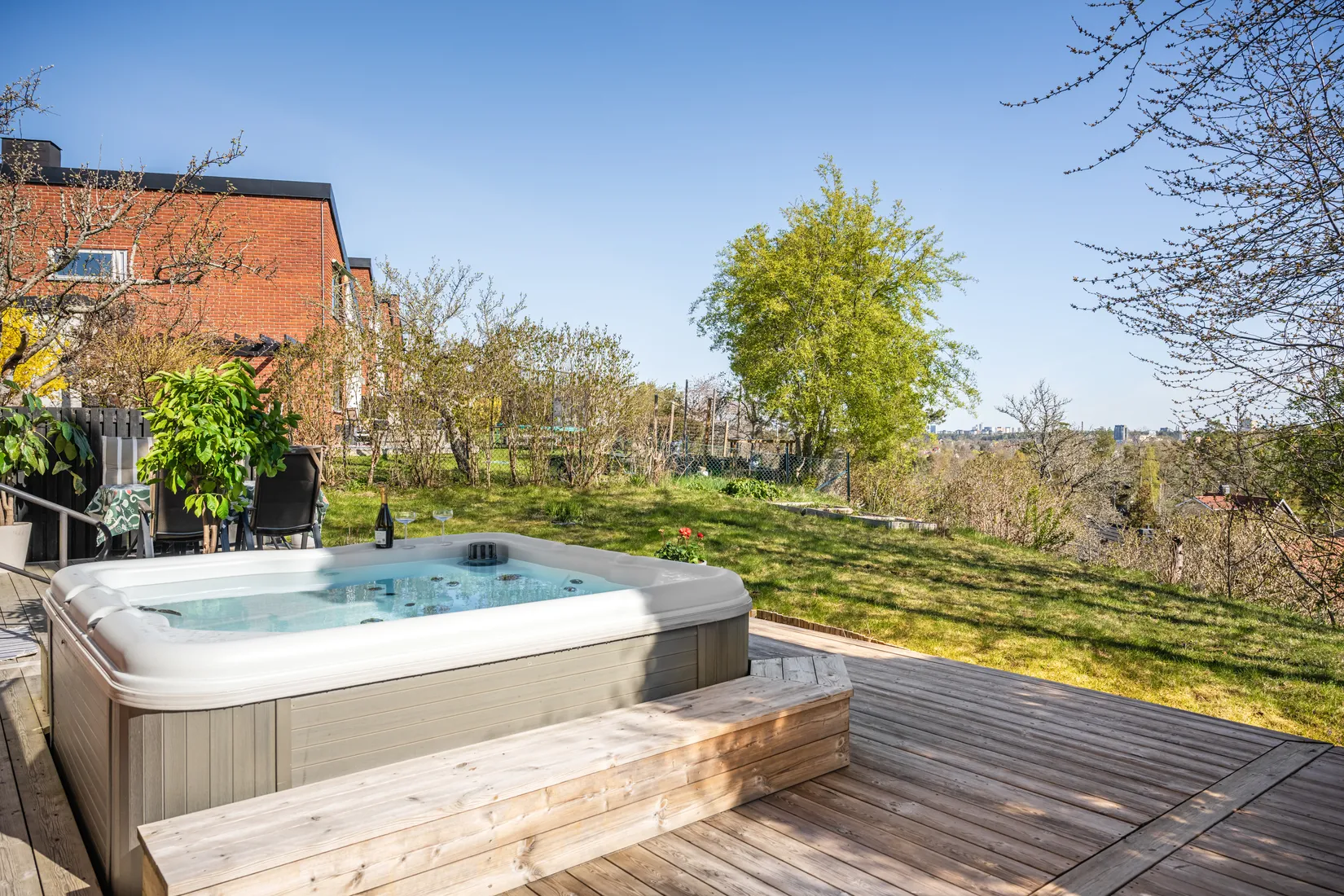 Villa, Radhus, Långsjöhöjden 69, Älvsjö - Långsjö, Stockholm