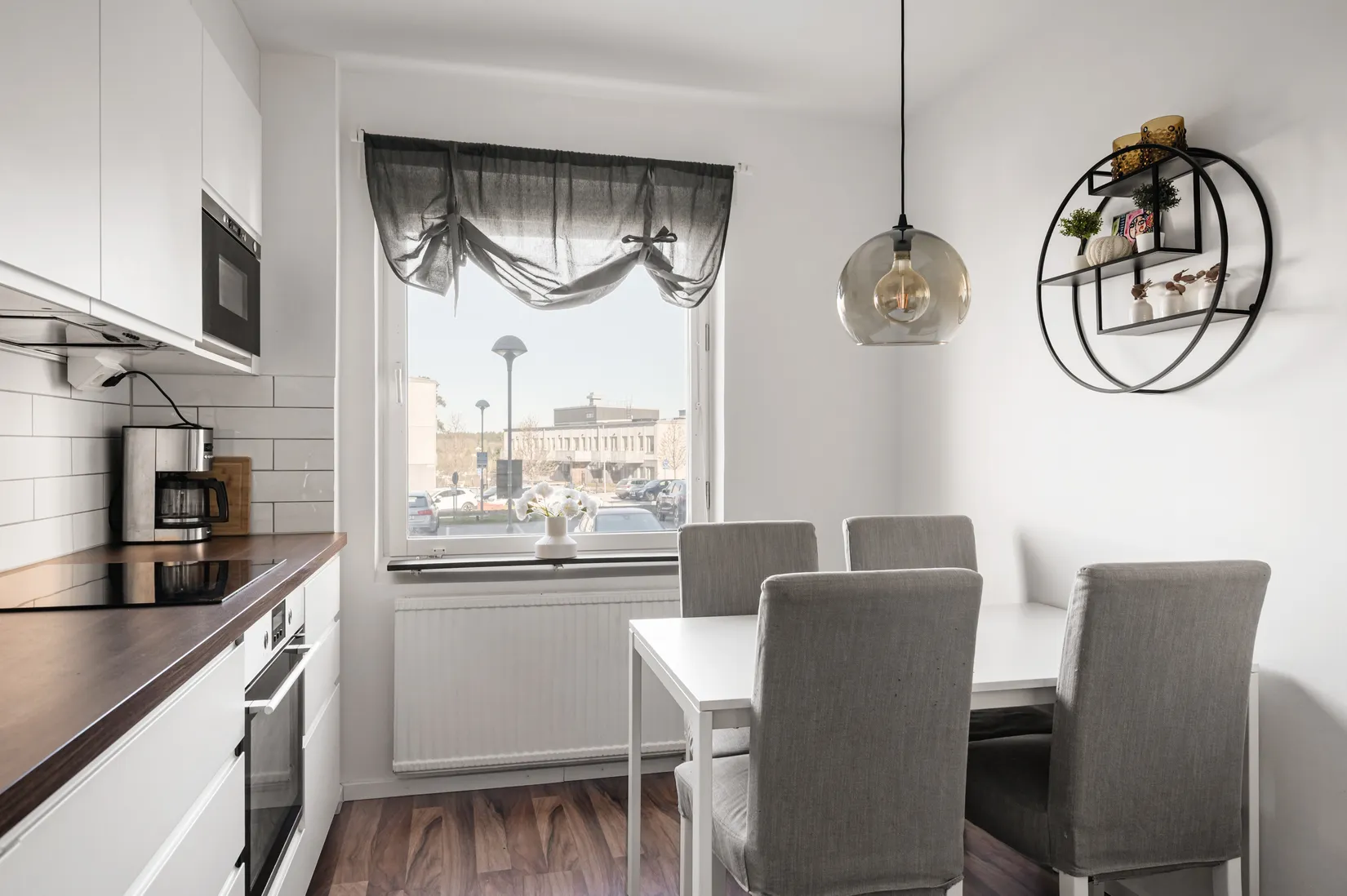 Bostadsrätt, Ringvägen 10, 1tr, Centrum - Kungsängen, Upplands-Bro