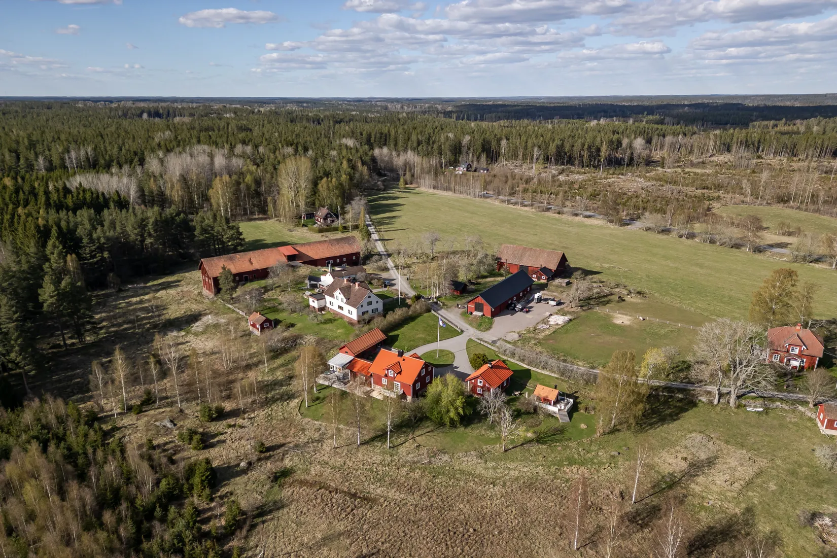 Gård/Skog, Mosshult Gabinusgården 1, Mosshult, Åtvidaberg