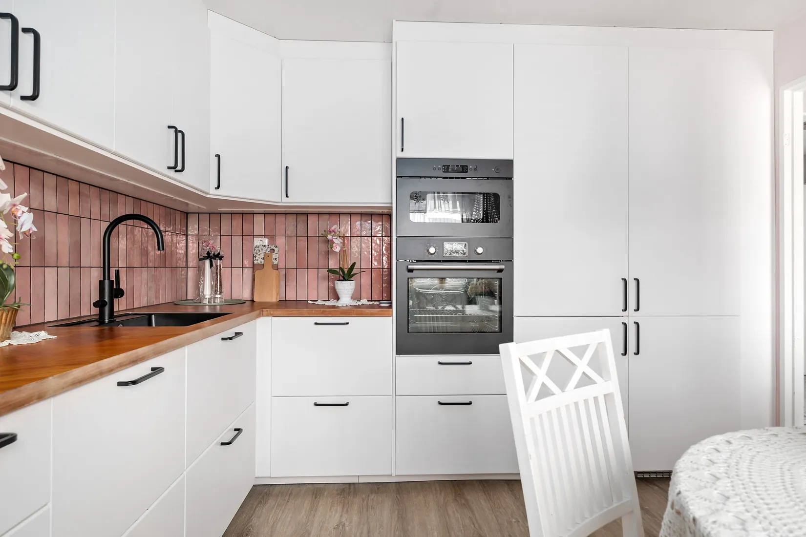 Bostadsrätt, Radhus, Lärkbacken 7B, Frillesås tätort, Kungsbacka