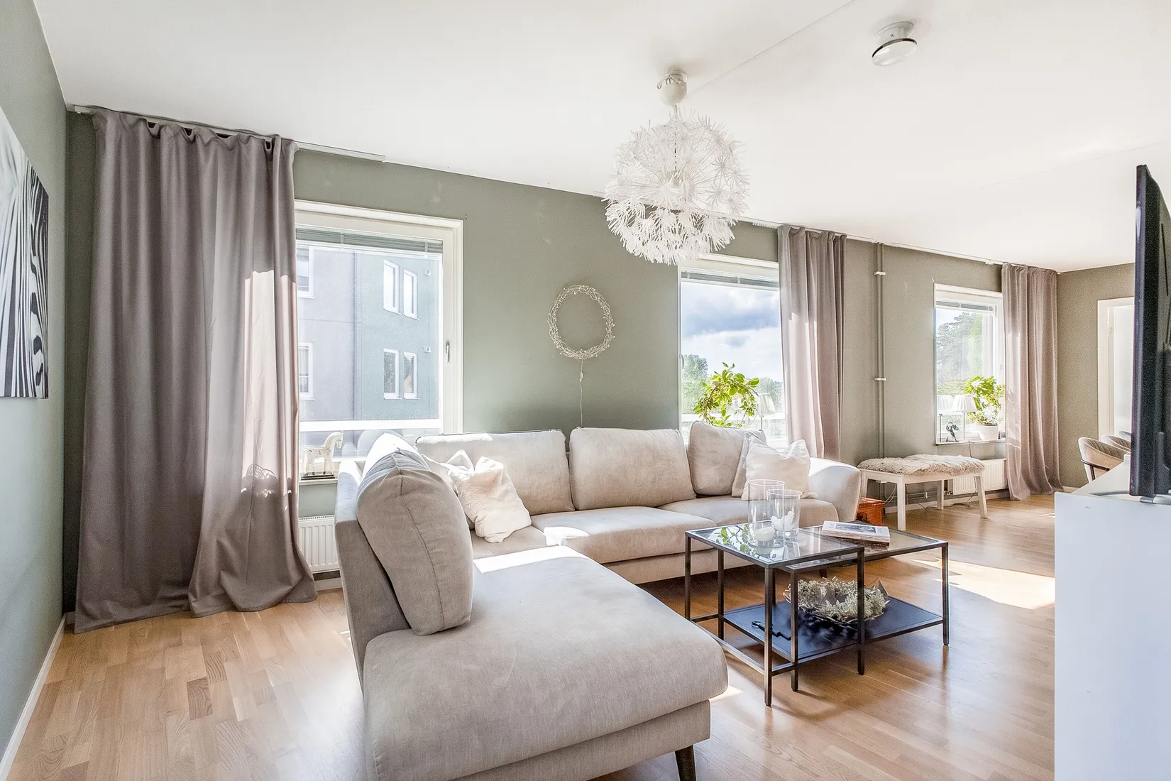 Bostadsrätt, Herrgårdsgatan 113, Mansängen, Håbo