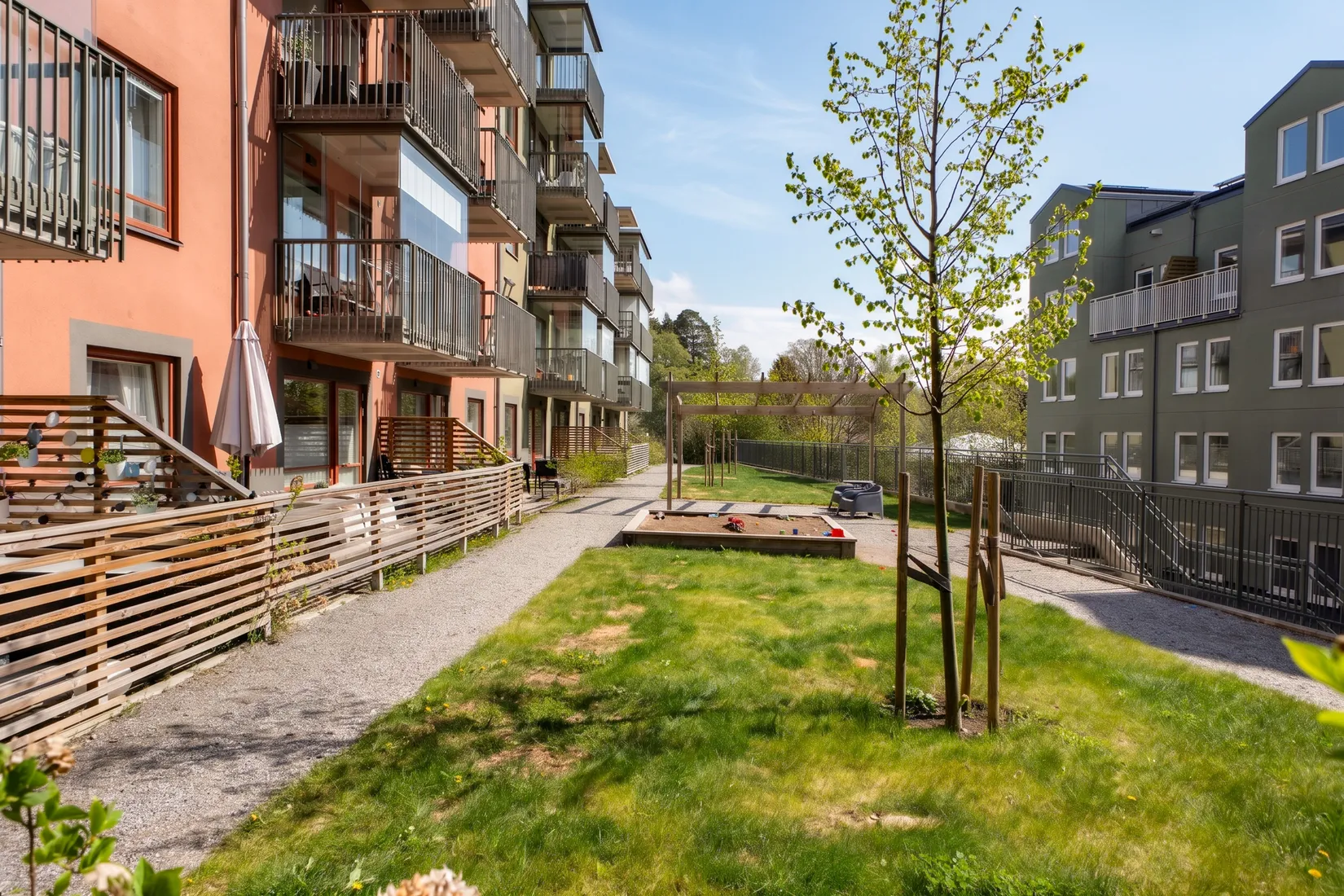 Bostadsrätt, Herrgårdsgatan 113, Mansängen, Håbo