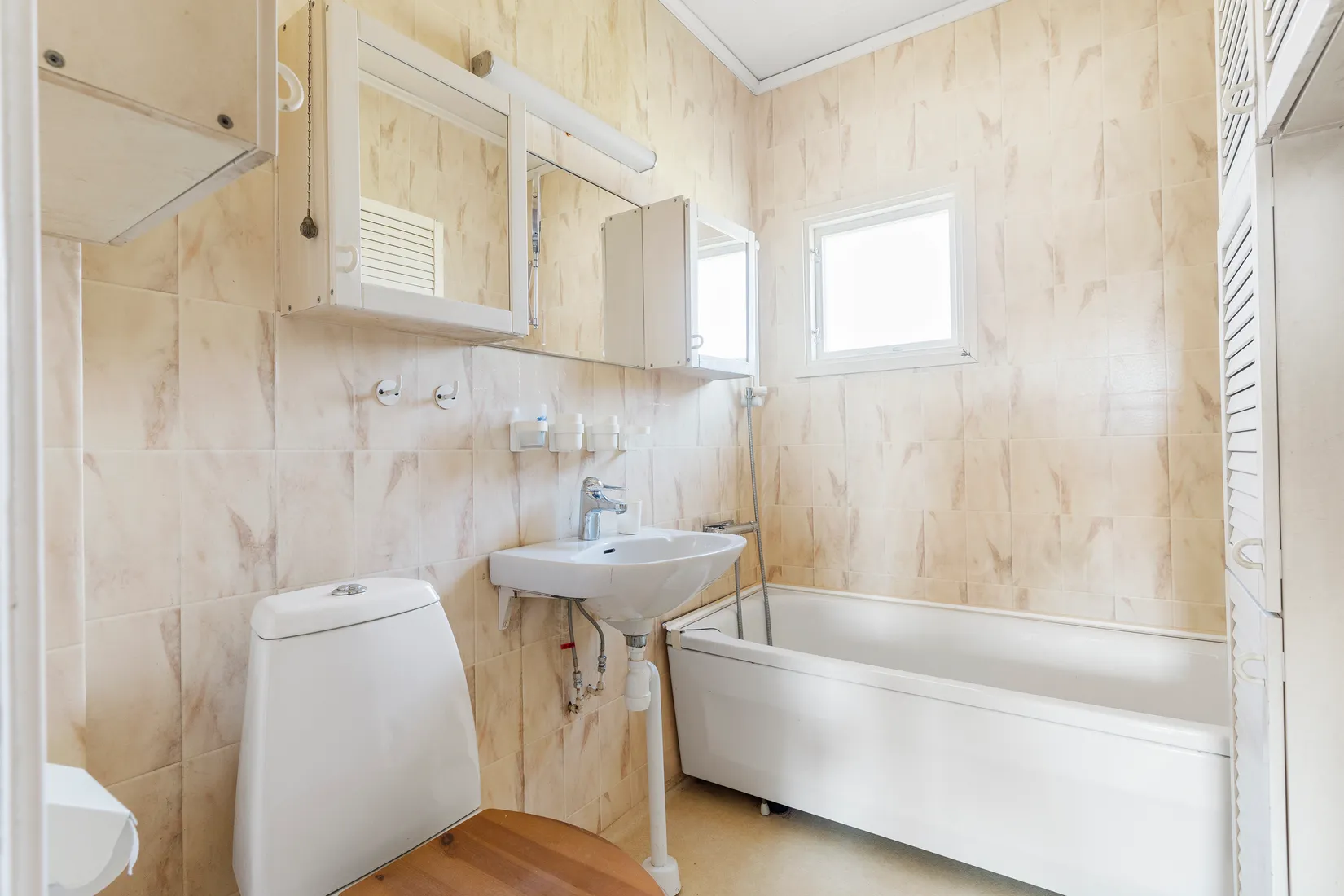 Villa, Tuppekullegatan 41, Torsered, Trollhättan