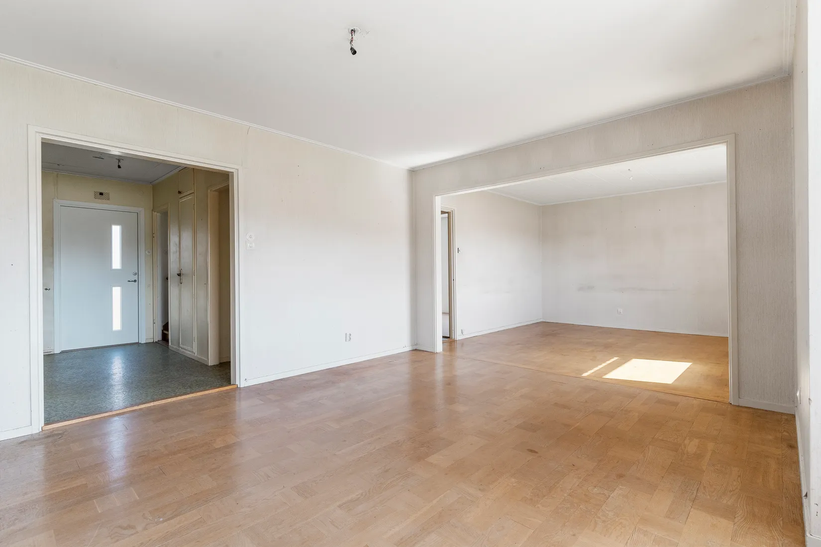 Villa, Tuppekullegatan 41, Torsered, Trollhättan