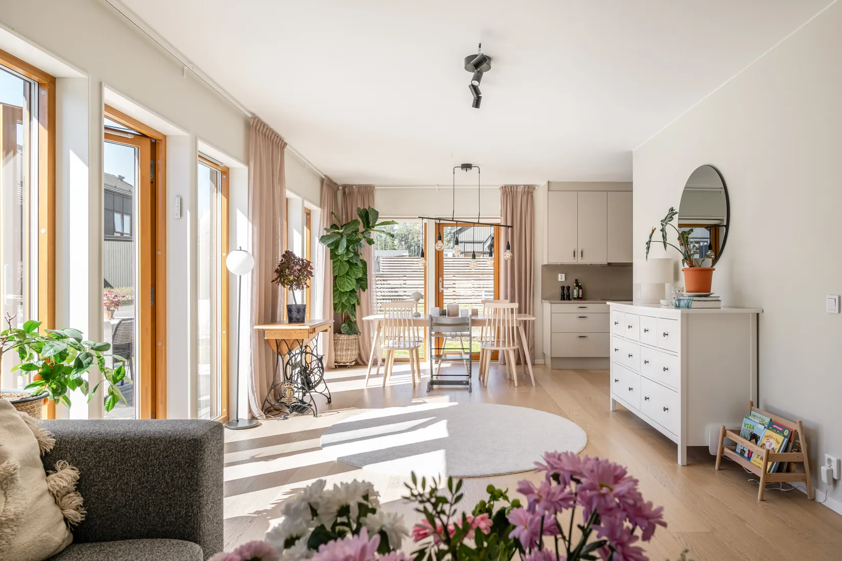 Bostadsrätt, Radhus, Barometervägen 8B, Vistaberg, Huddinge
