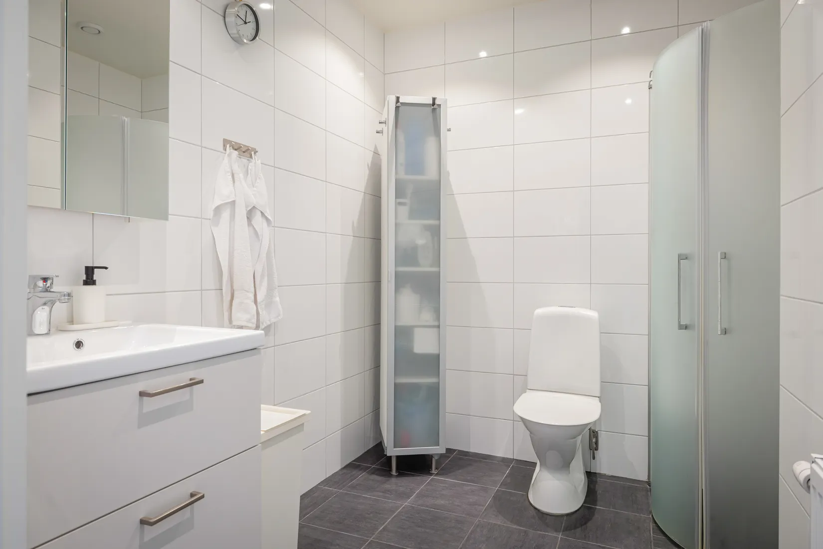 Villa, Radhus, Gamla Södertäljevägen 195G, Segeltorp, Huddinge