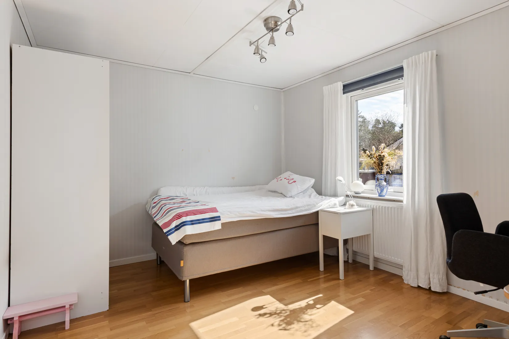 Villa, Travslingan 4, Visinge, Täby