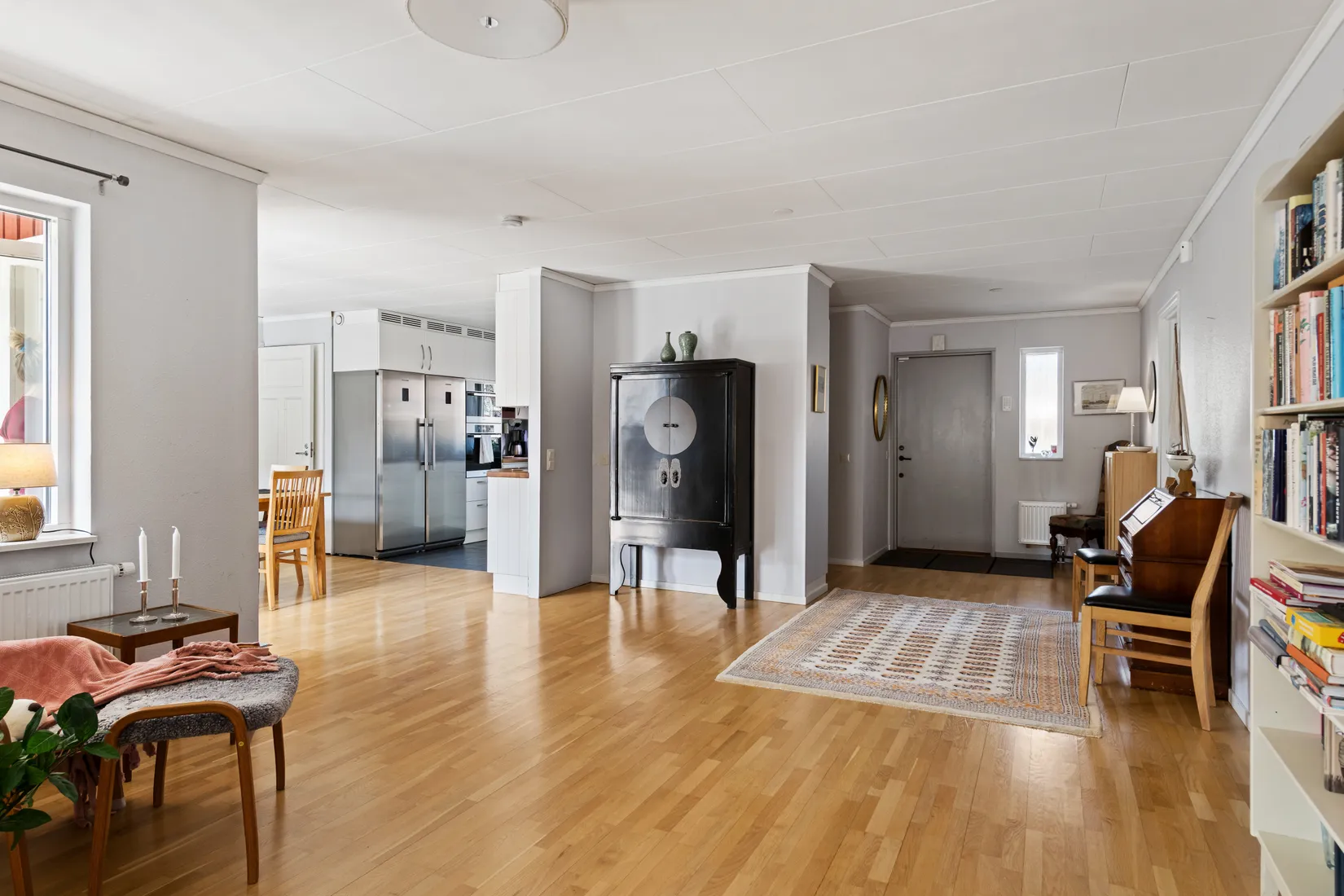 Villa, Travslingan 4, Visinge, Täby