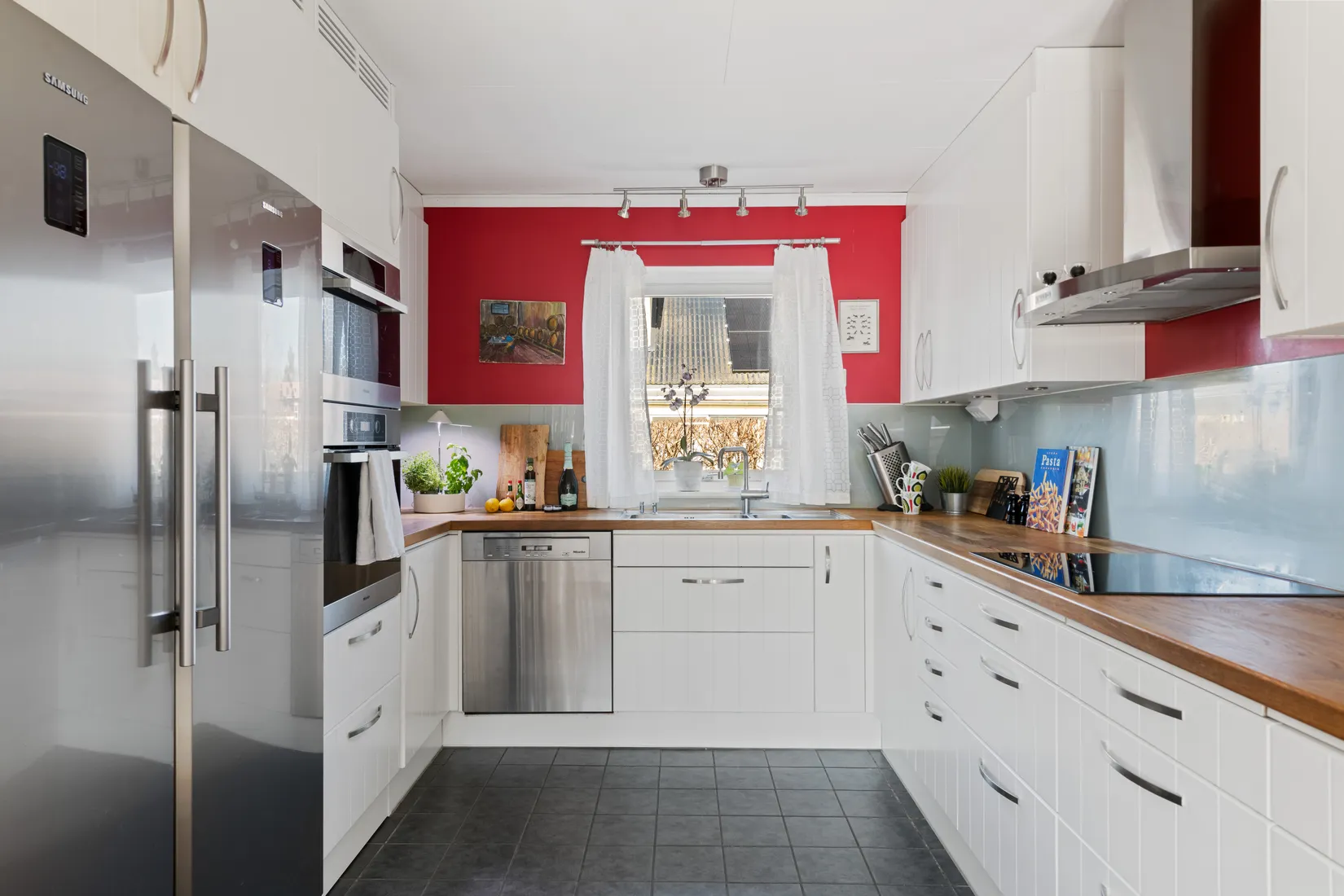 Villa, Travslingan 4, Visinge, Täby