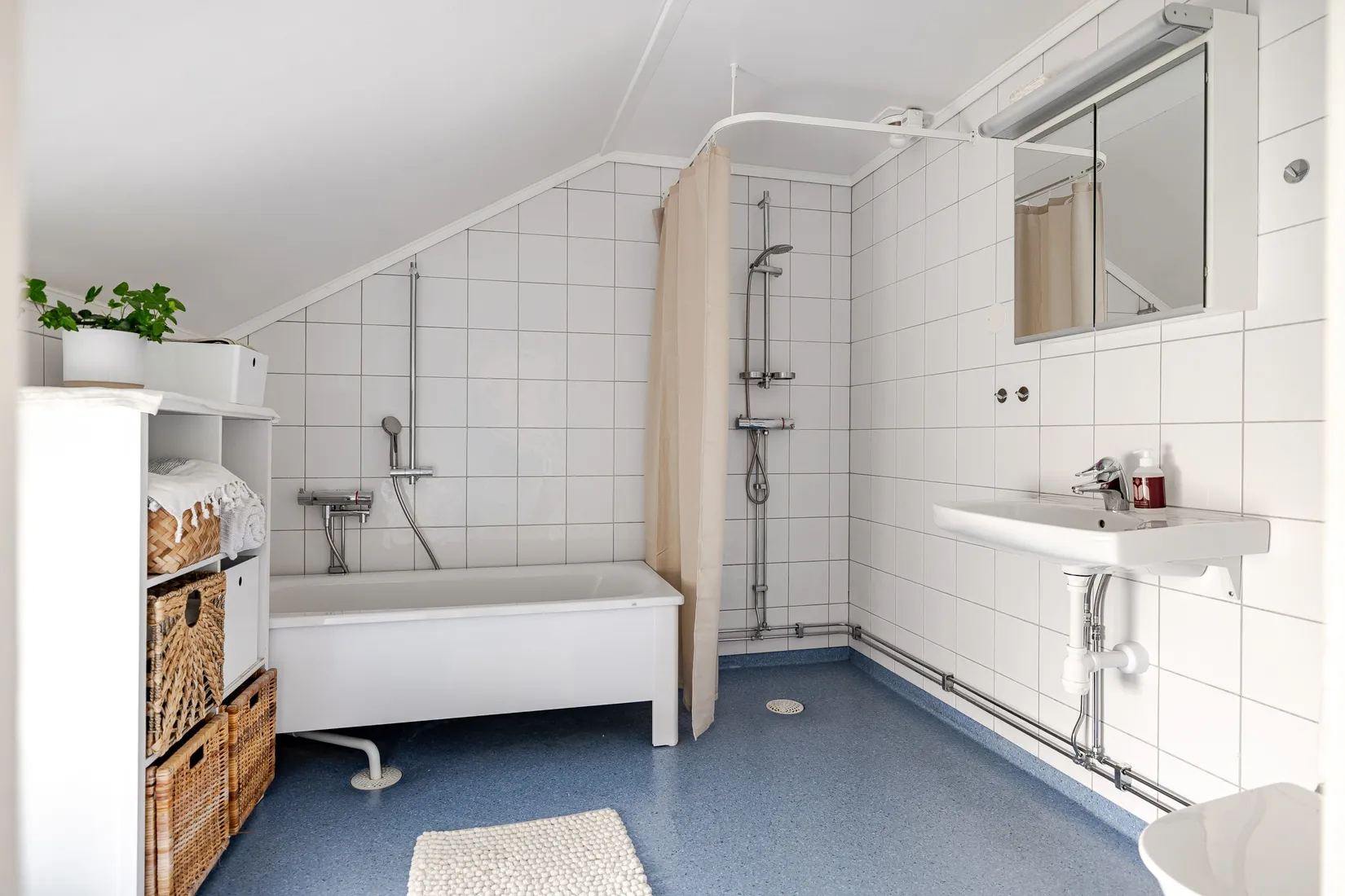 Villa, Klockarevägen 6, Kyrkbacken, Falun