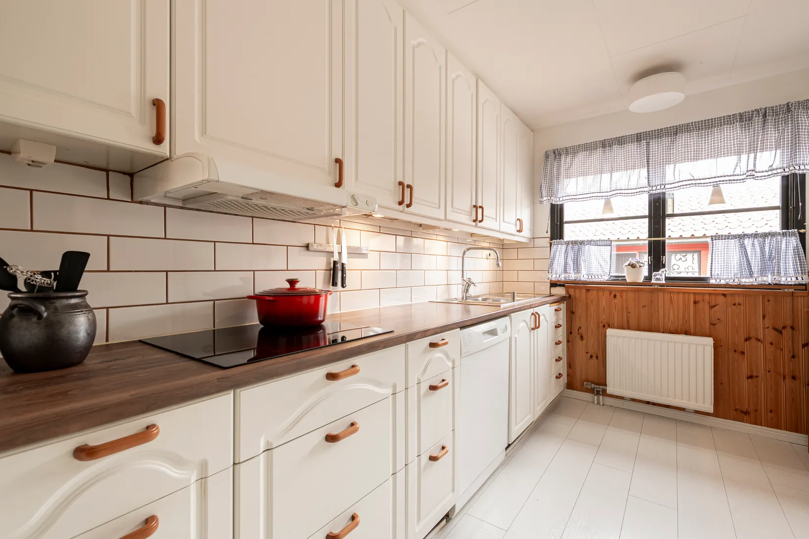Villa, Radhus, Krongjutarvägen 1E, Skultuna, Västerås