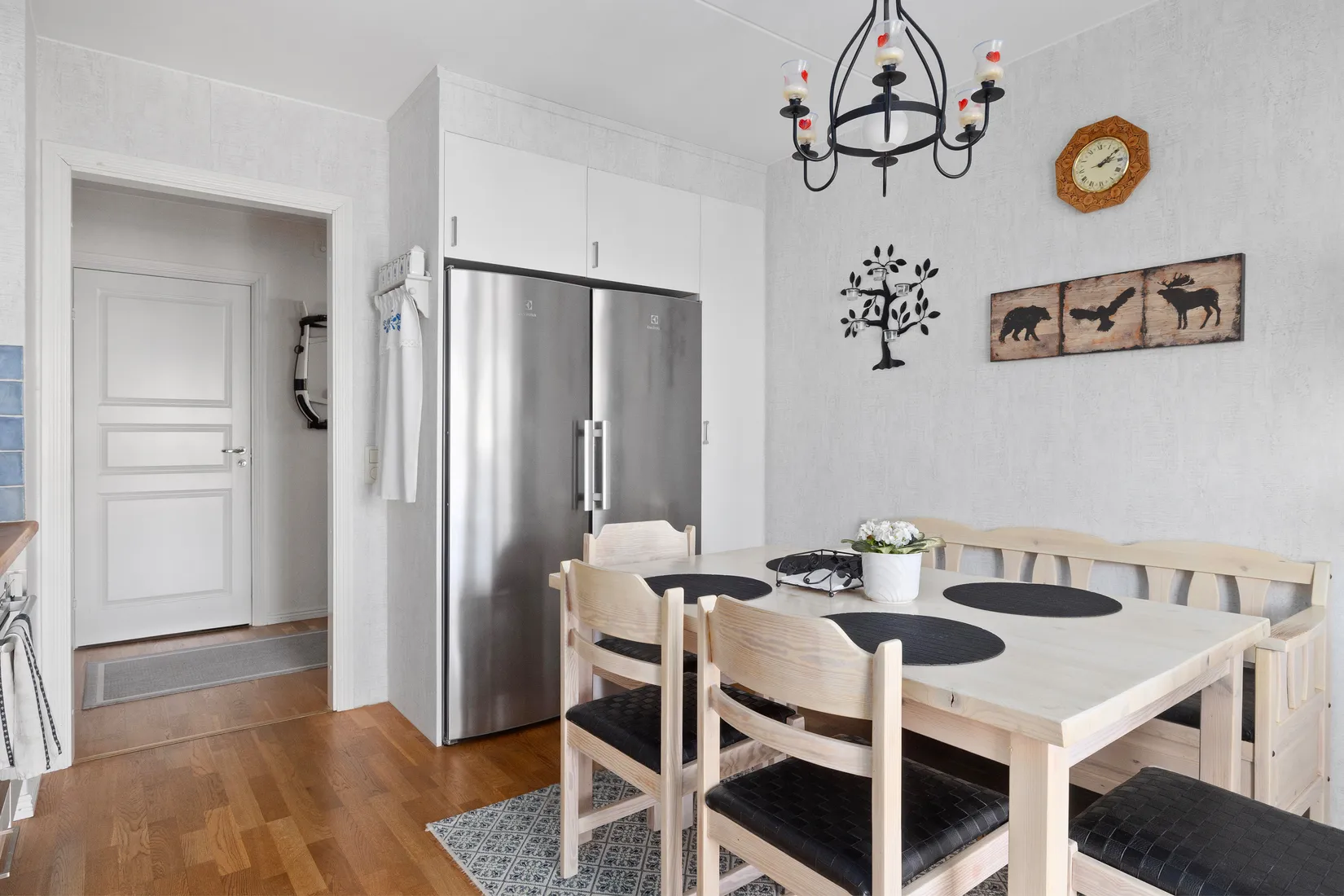 Bostadsrätt, Gnejsvägen 61, Sigtuna - Til, Sigtuna