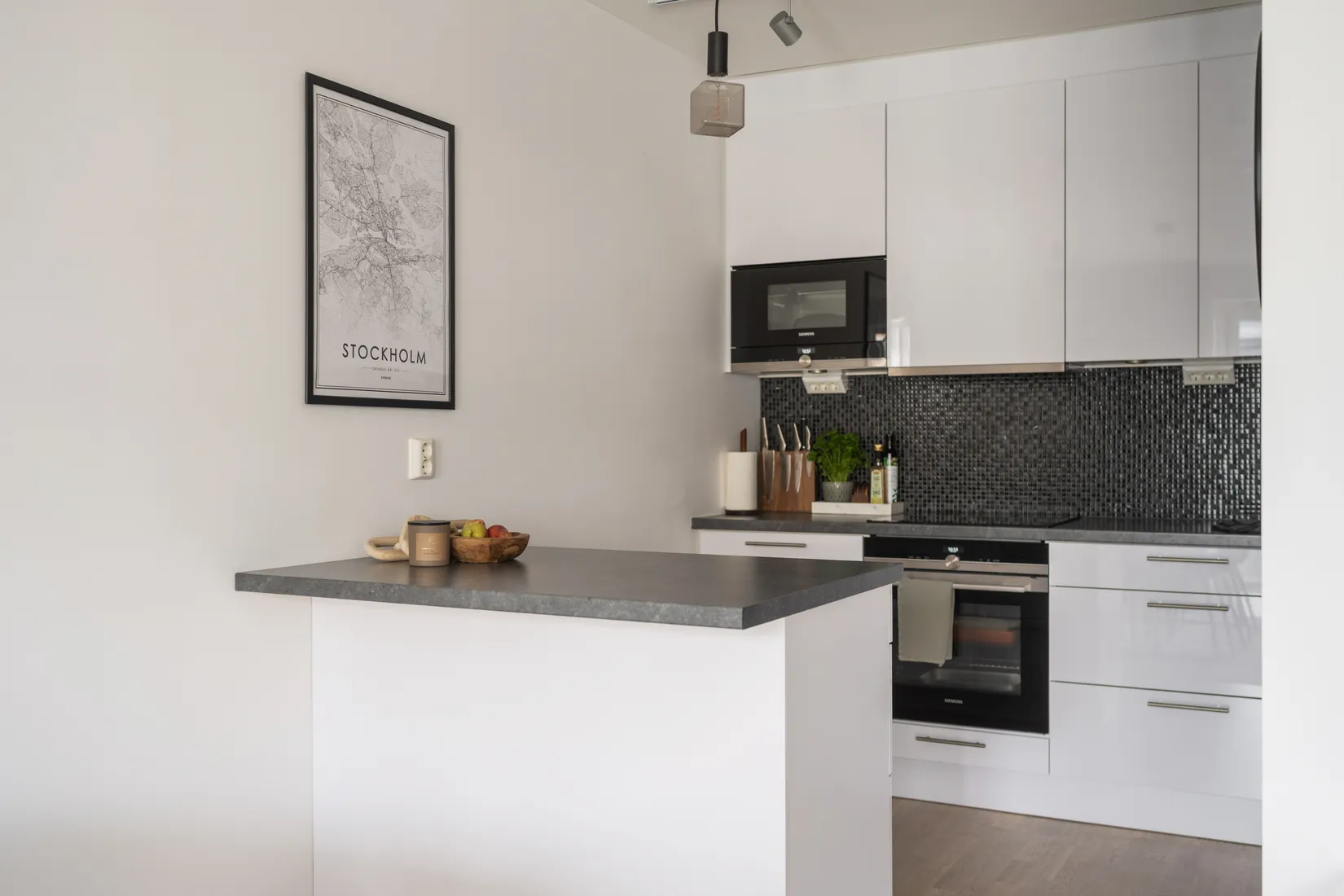 Bostadsrätt, Rosterigränd 3, Liljeholmen, Stockholm