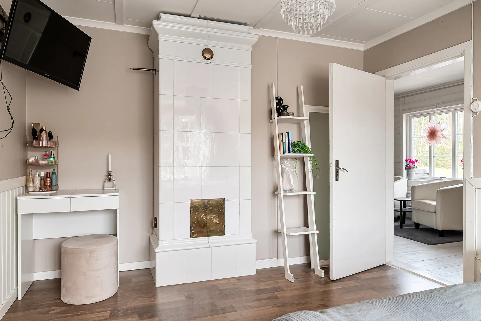 Villa, Gård/Skog,  Marielund, Flen