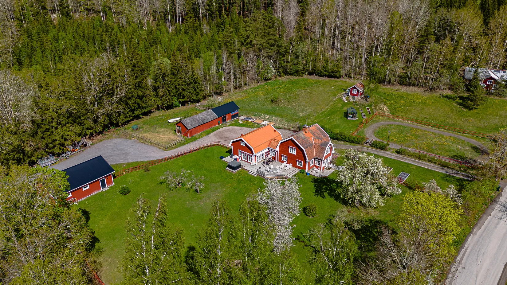 Villa, Gård/Skog,  Marielund, Flen