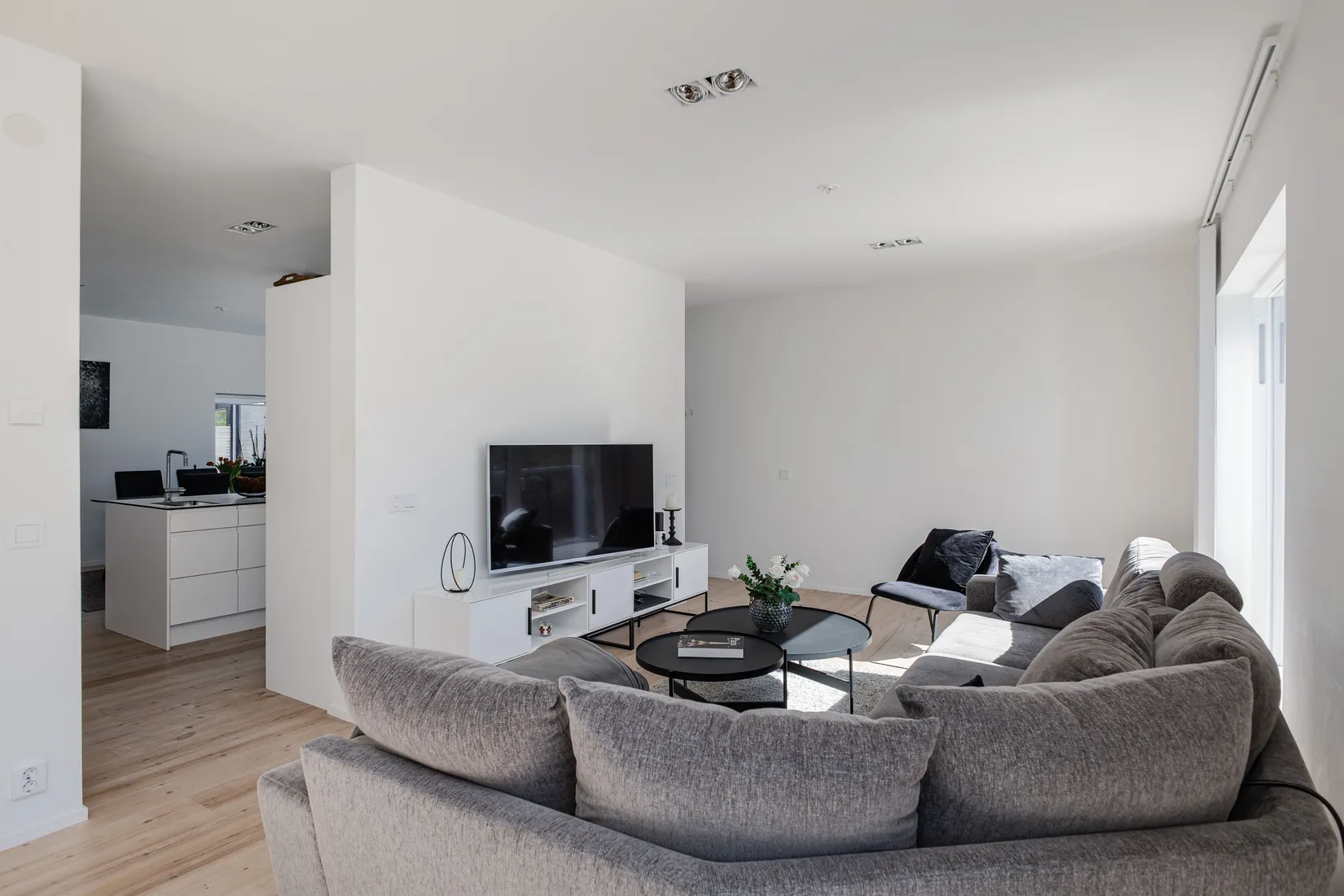 Bostadsrätt, Radhus, Ängslyckan 38, Gånsta, Enköping