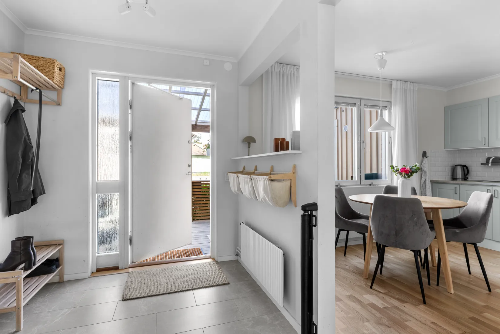 Villa, Radhus, Åbroddsgränd 81, Tyresö Centrum, Tyresö
