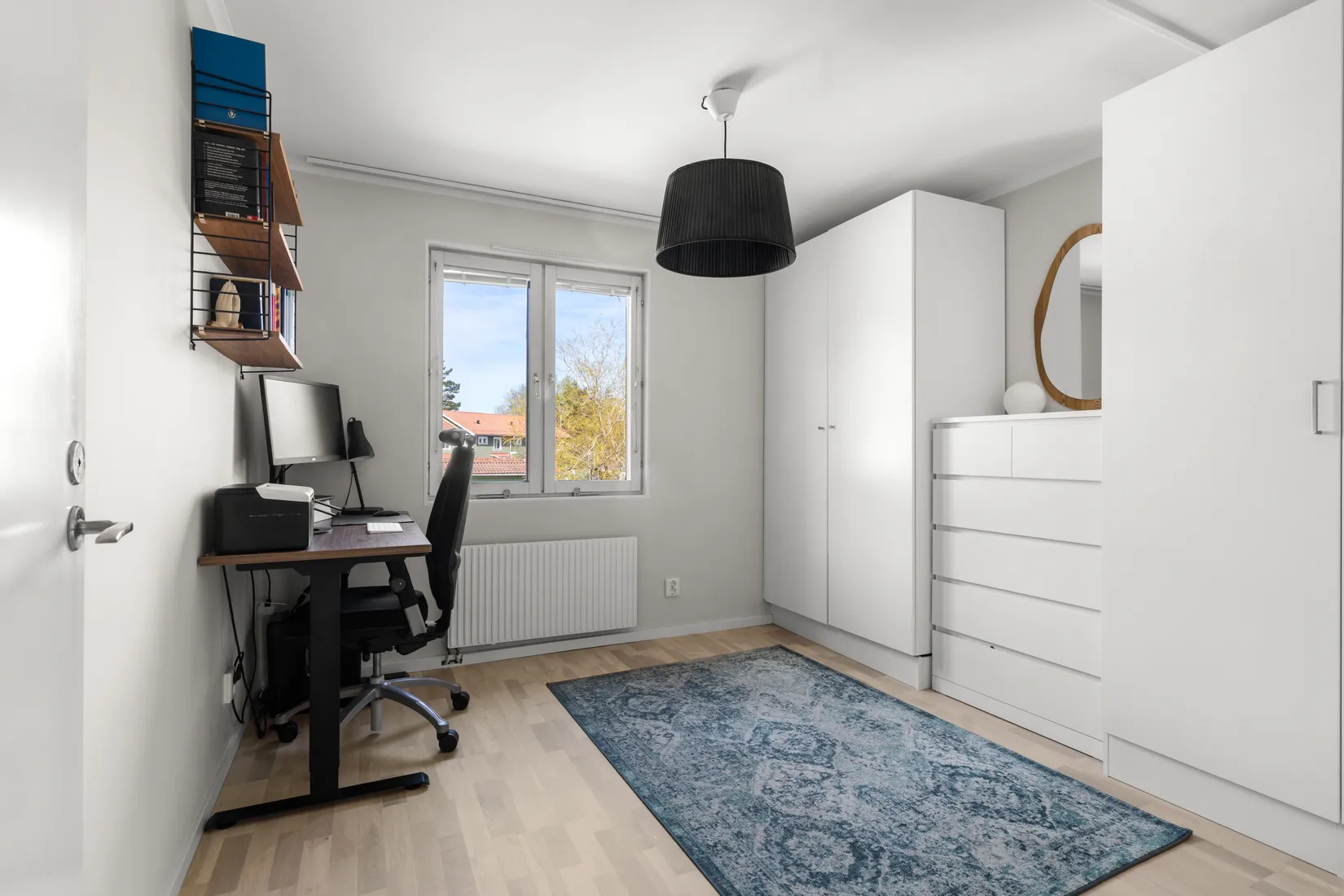 Villa, Radhus, Åbroddsgränd 81, Tyresö Centrum, Tyresö