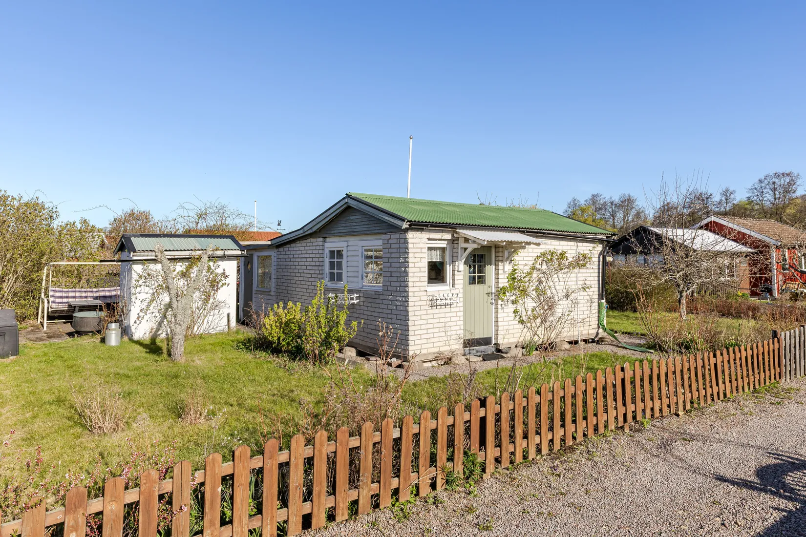 Fritidshus, Jordgubbsvägen 203, Emmalunds koloniområde, Linköping
