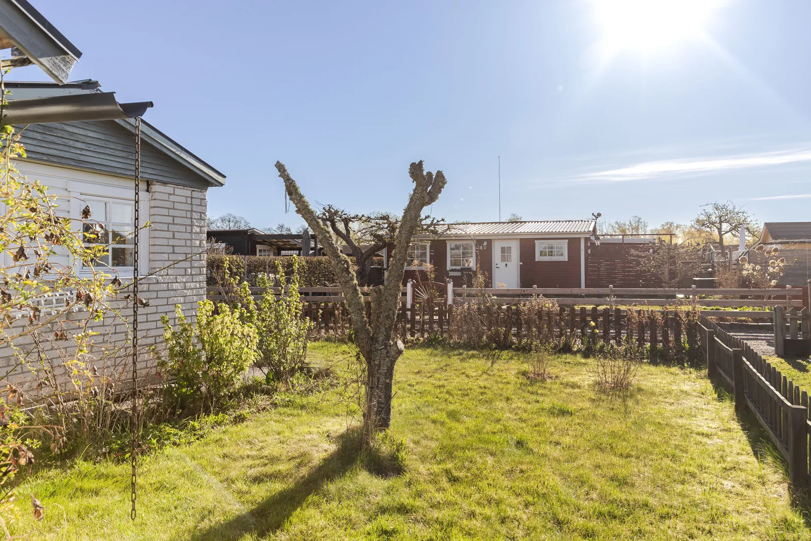 Fritidshus, Jordgubbsvägen 203, Emmalunds koloniområde, Linköping