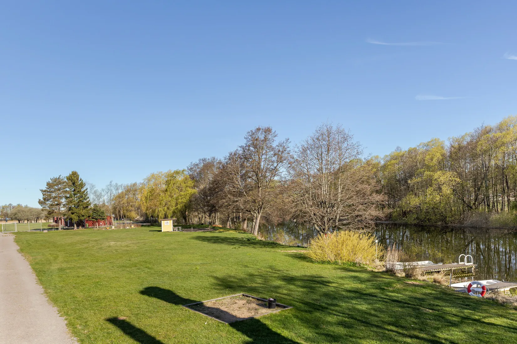 Fritidshus, Jordgubbsvägen 203, Emmalunds koloniområde, Linköping