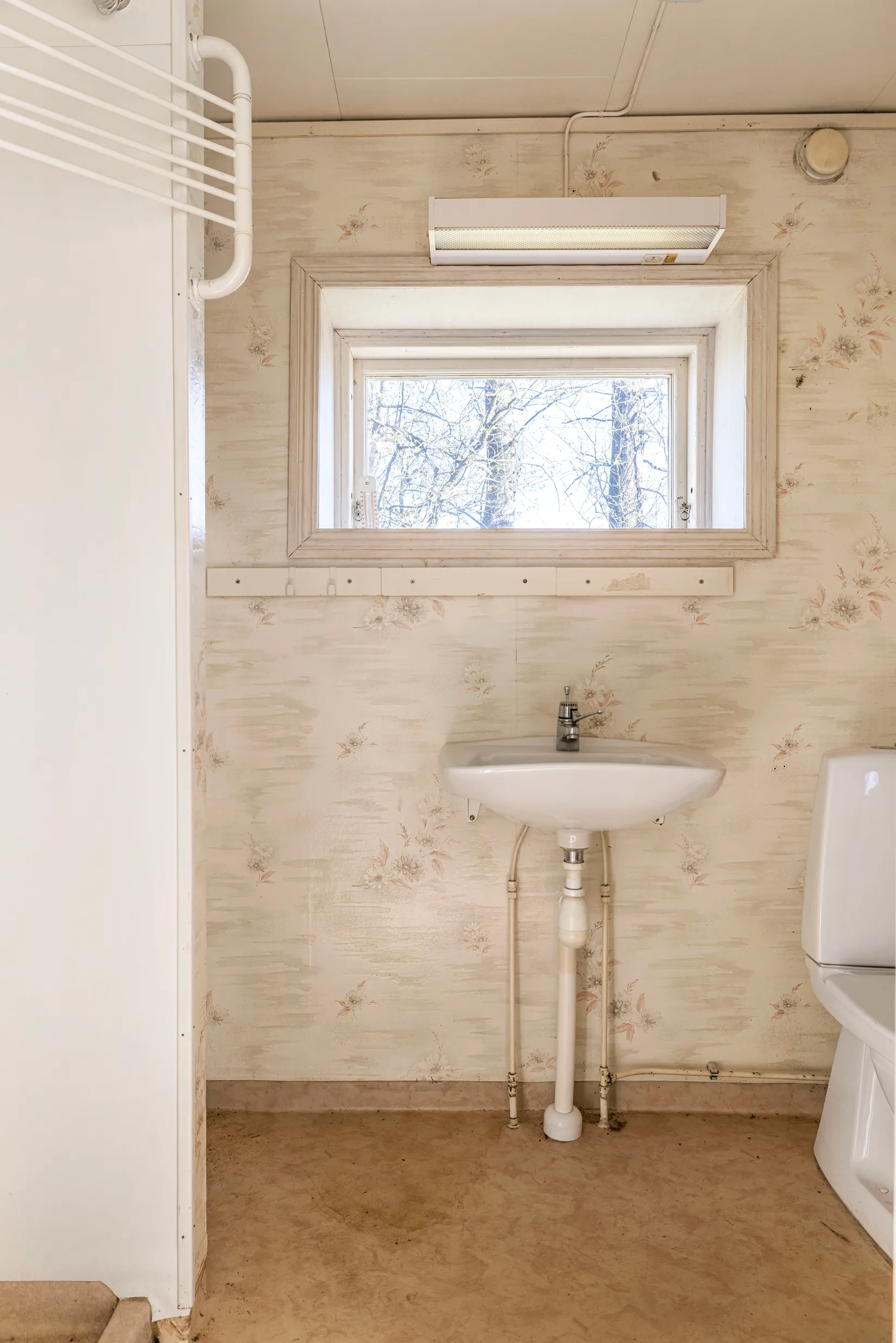 Villa, Gård/Skog, Göstorpsvägen 124, Göstorp, Laholm